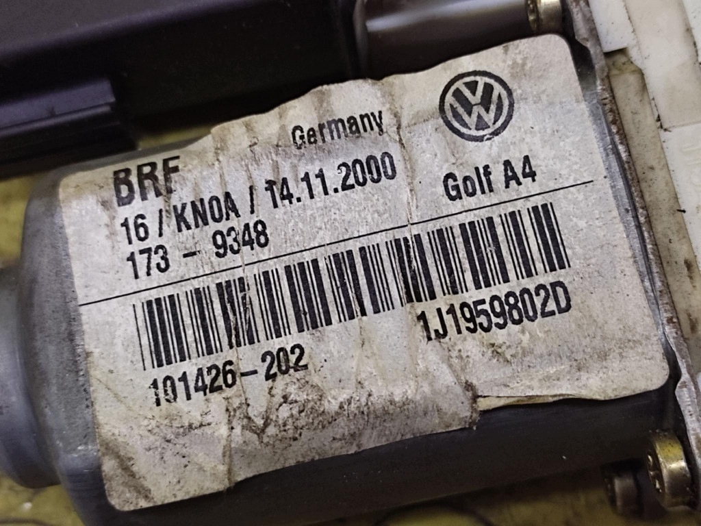 VW GOLF IV mini motor windows right front 1J1959802D