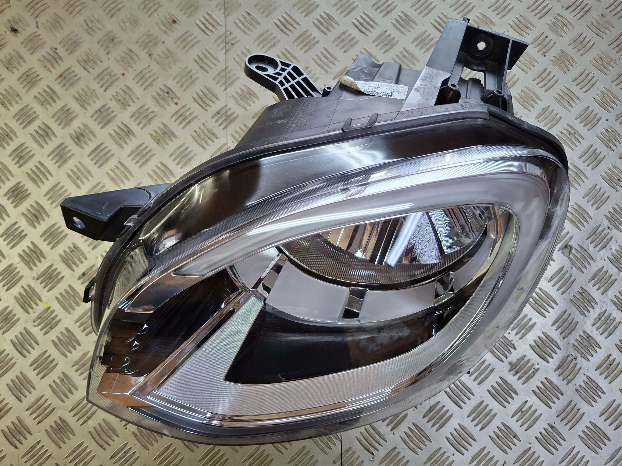 light left front LED RENAULT TWINGO III LIFT 2018R->
