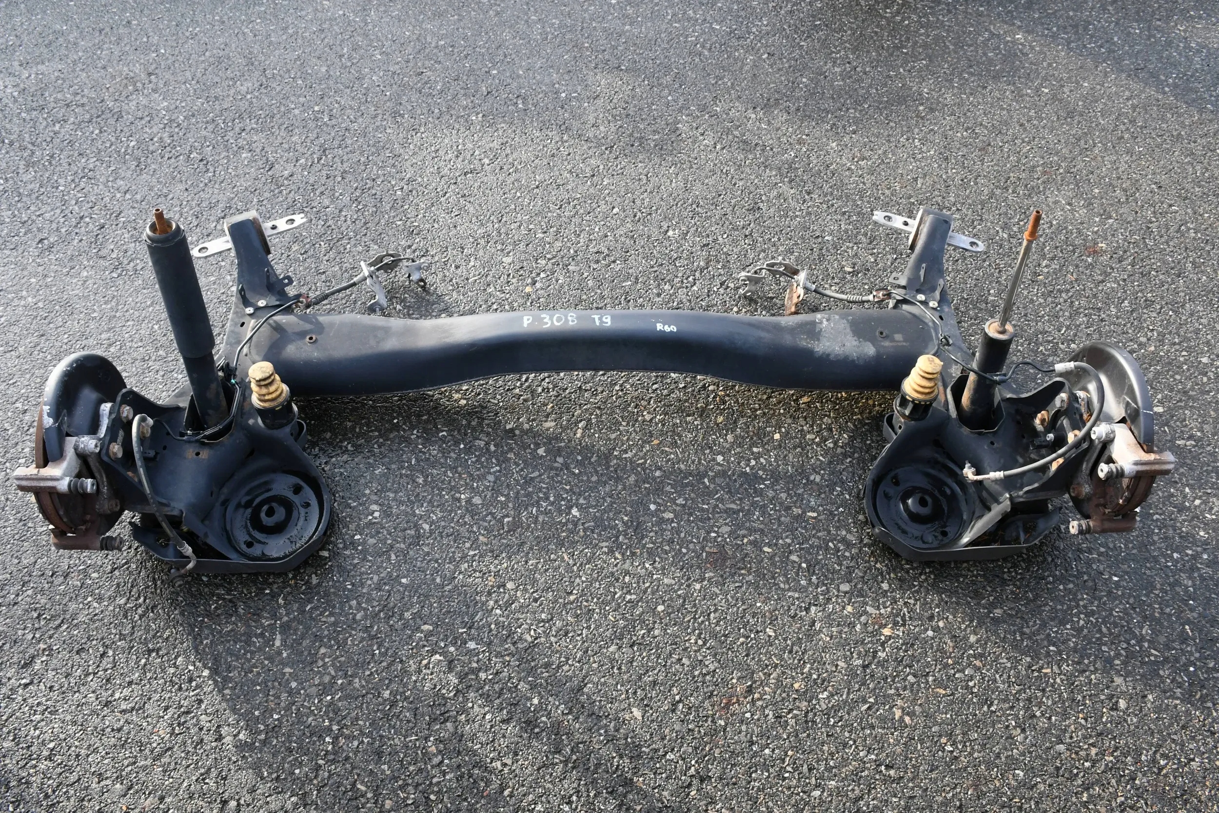 BELKA TYLNA OŚ PEUGEOT 308 II T9 T92