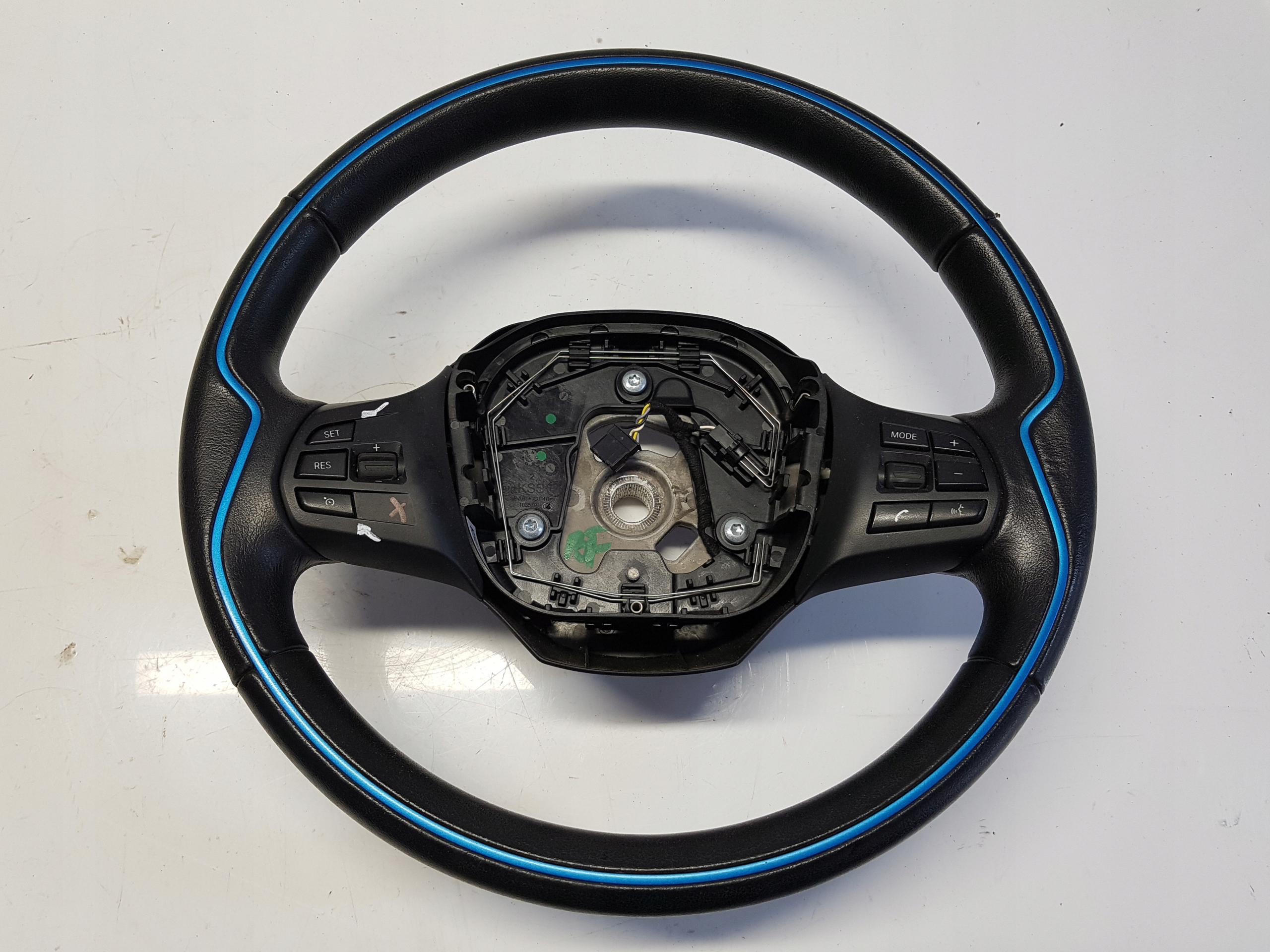 BMW I3 Кермо мультифункціональний 6870159