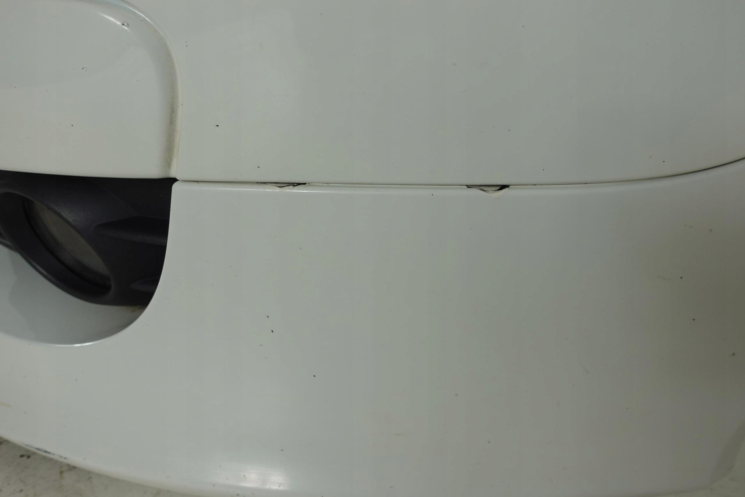 bumper front front VOLVO C30 R-design 06-10 614-46 2006-2010 30657188