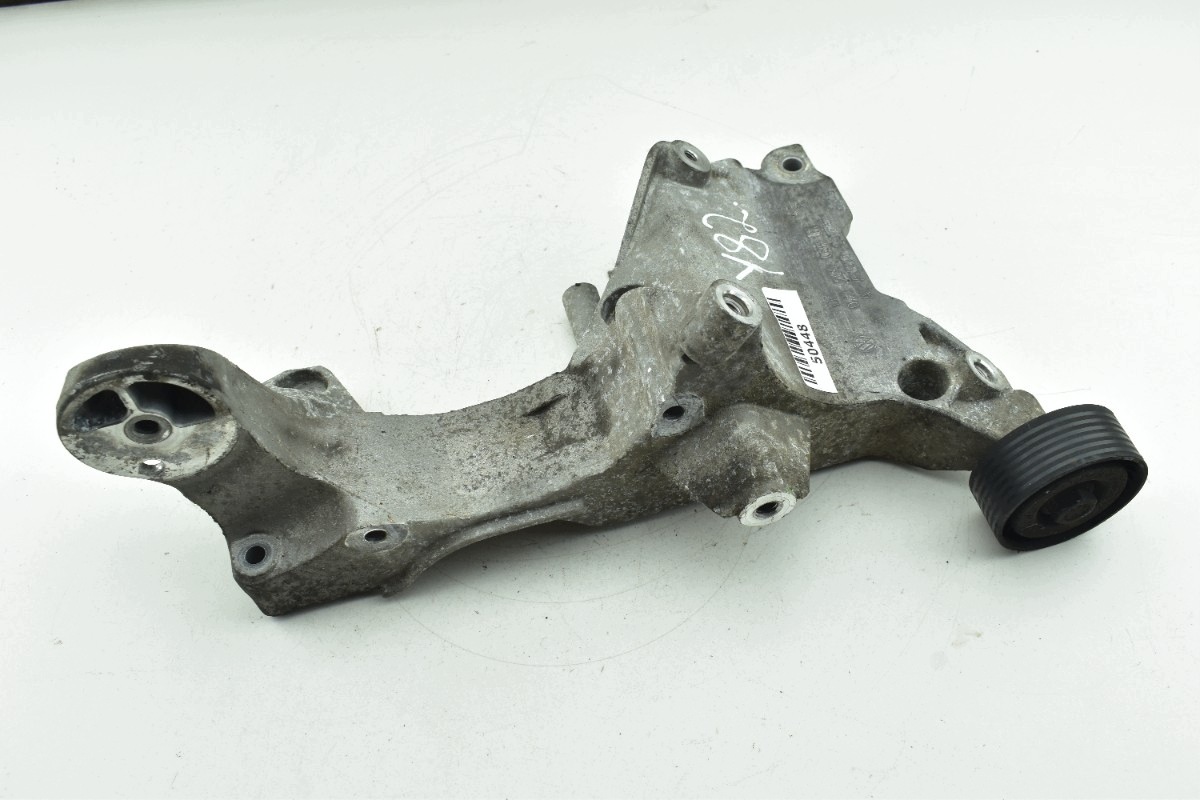 supporto alternatore AUDI A3 8P GOLF V EOS 3.2 V6 022260089M