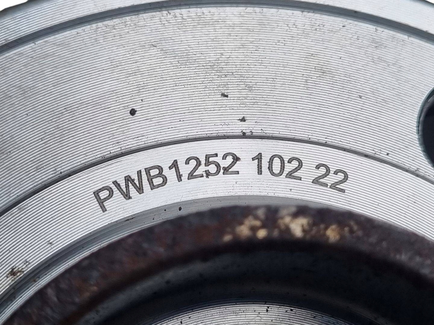 Lozysko wheels rear part Volvo XC90 2005 PWB1252
