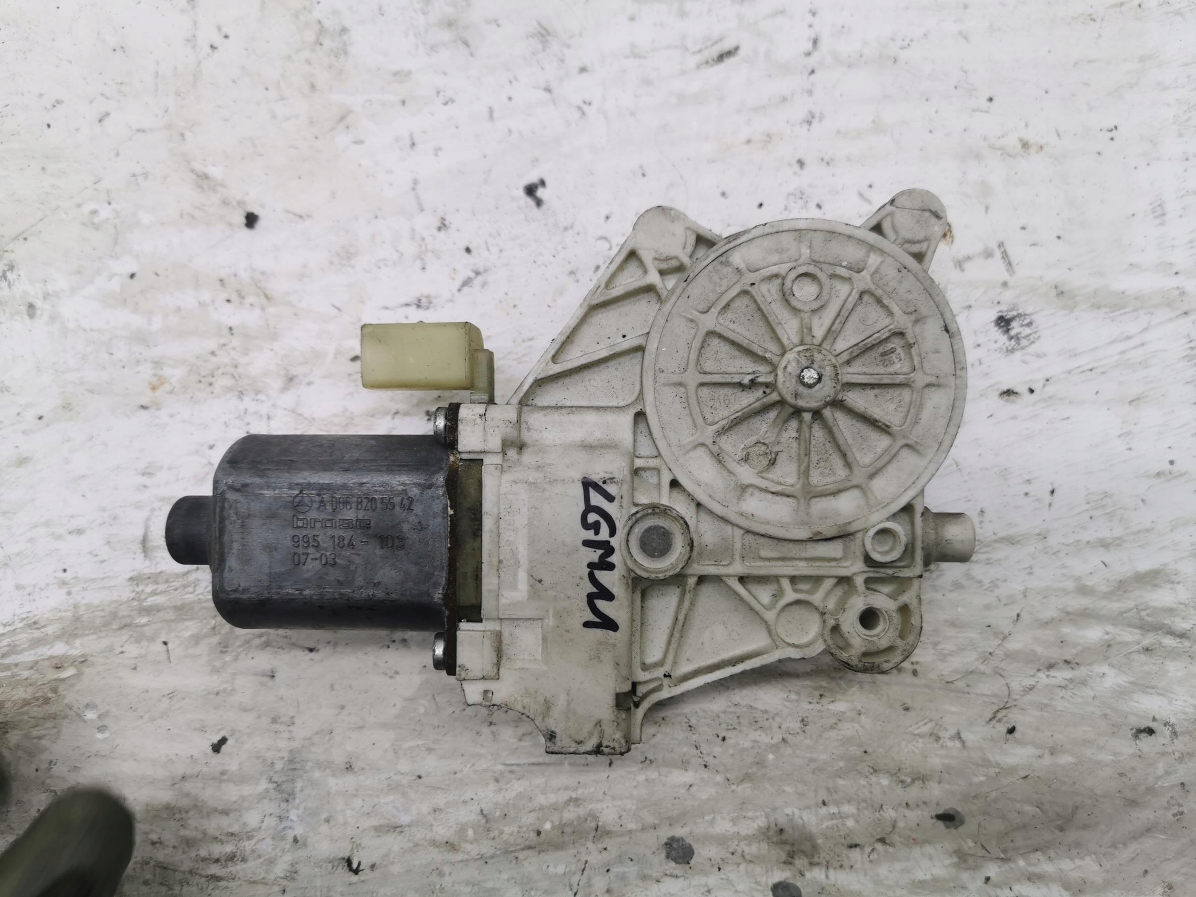 mini motor windows right front MERCEDES SPRINTER W906
