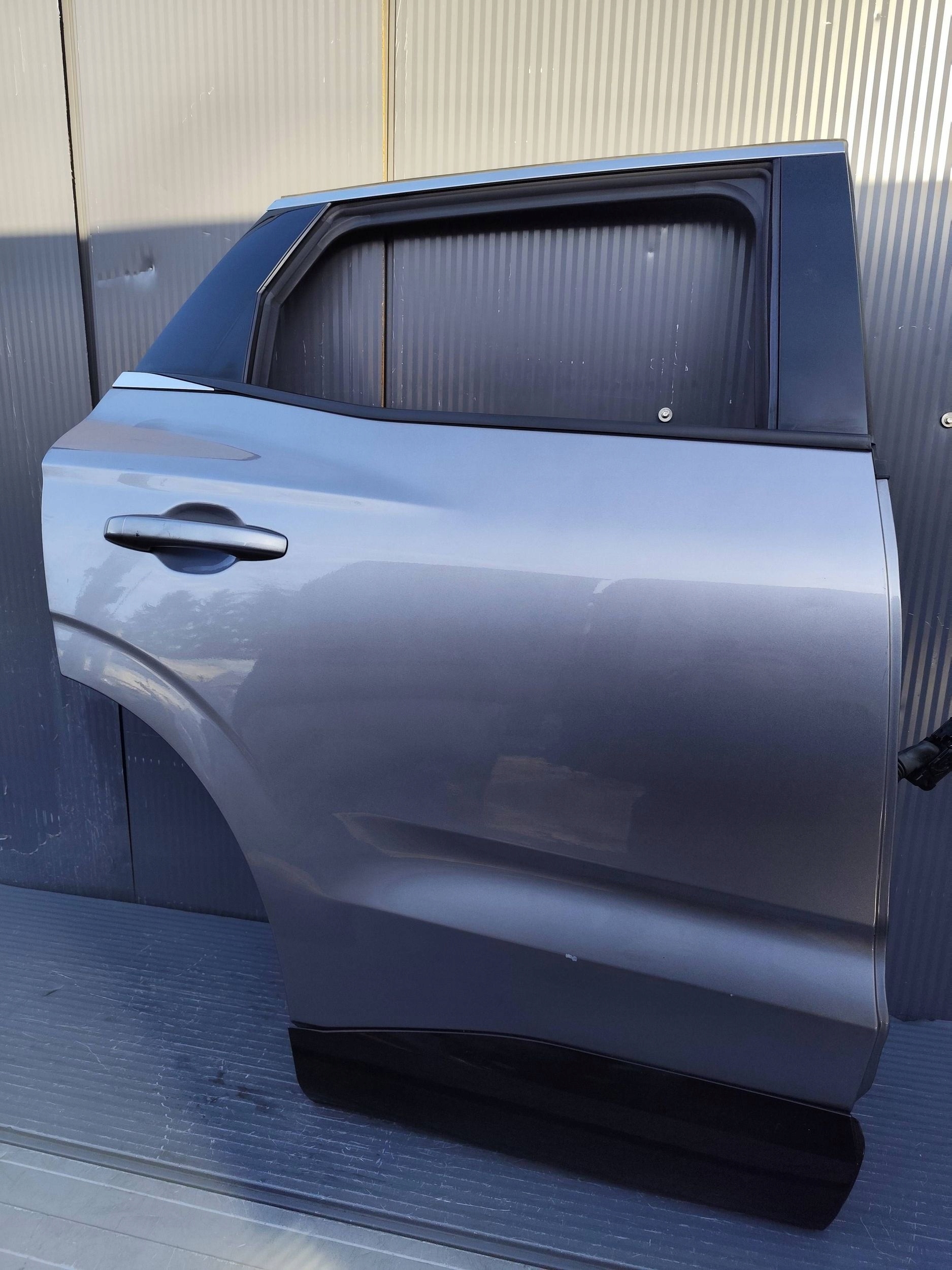 RENAULT AUSTRAL door rear part rear. right complete DEMONTAZ