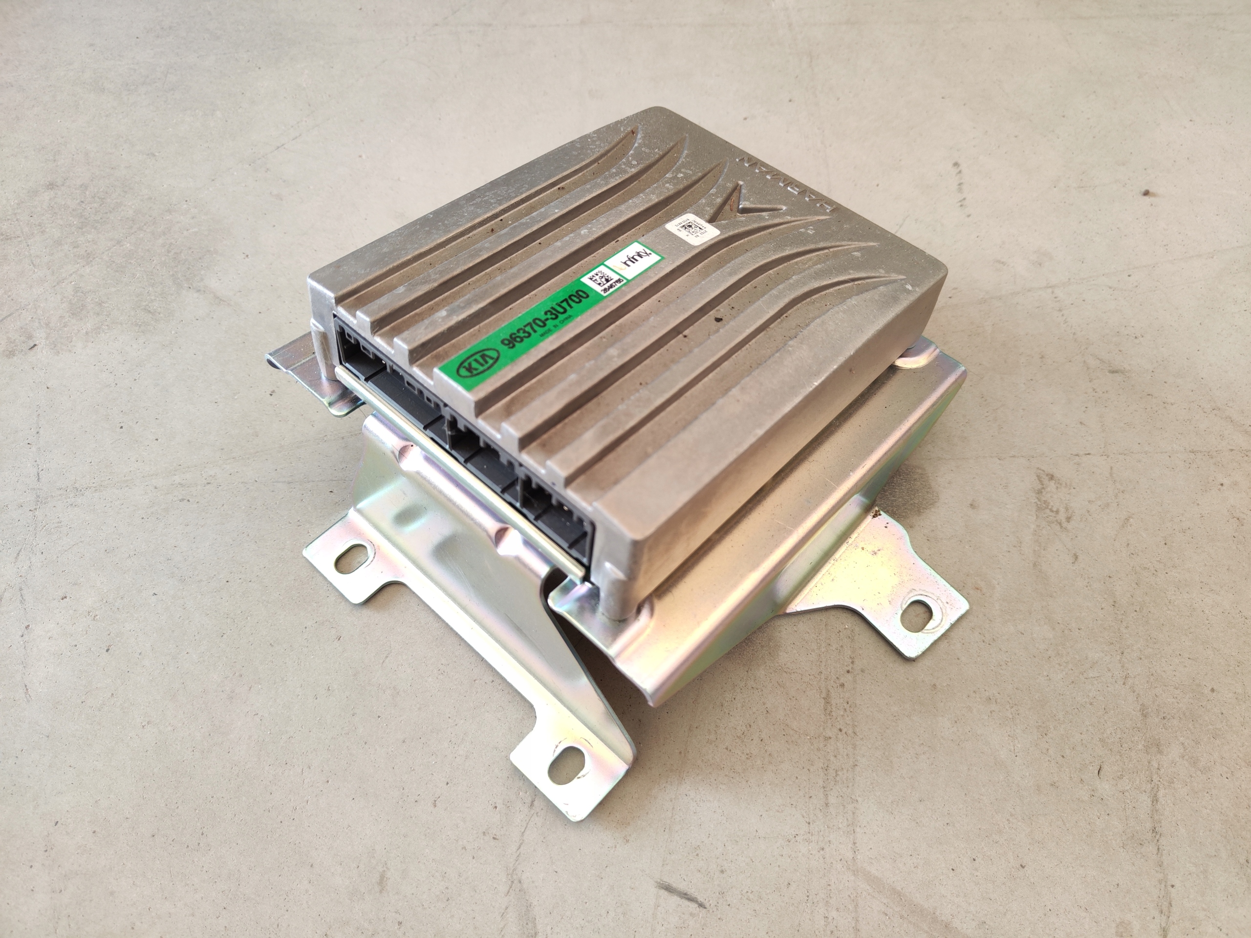 KIA SPORTAGE III 3 WZMACNIACZ AUDIO 96370-3U700