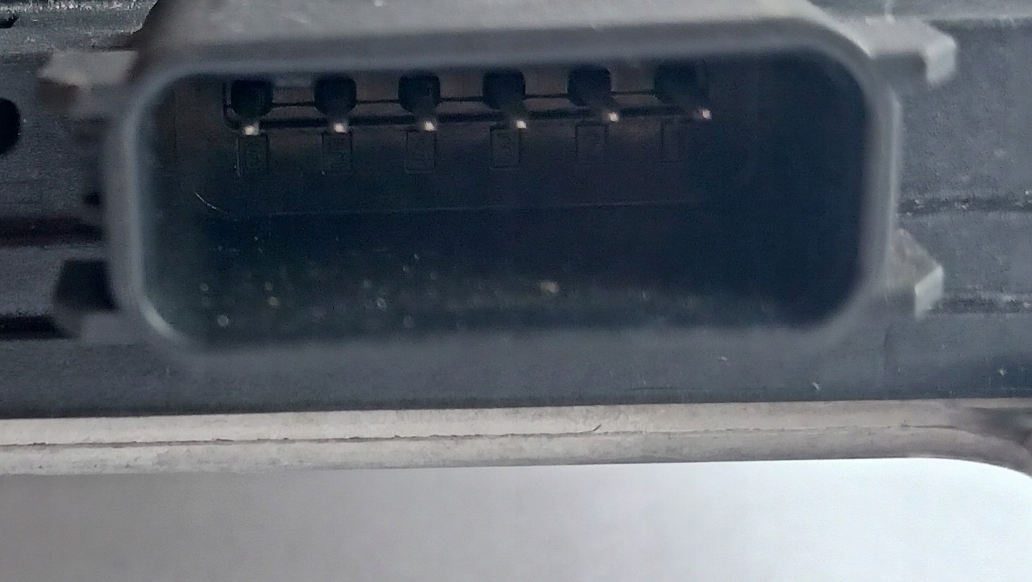 CZUJNIK ODLEGŁOŚCI RADAR MERCEDES A0004462949 ORYGINAŁ Producent części Mercedes-Benz OE