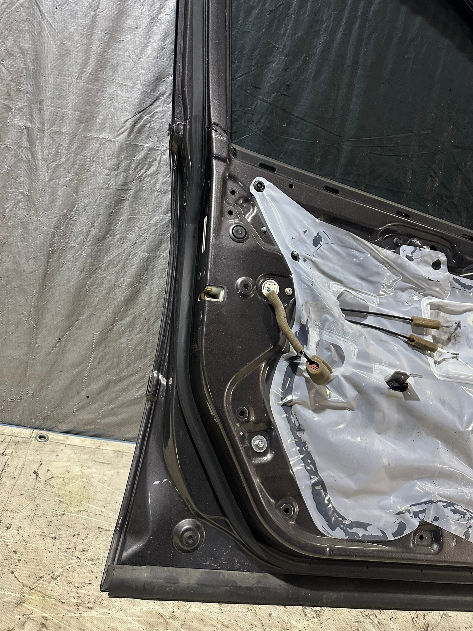 door left front ACURA RL sedan NH736M