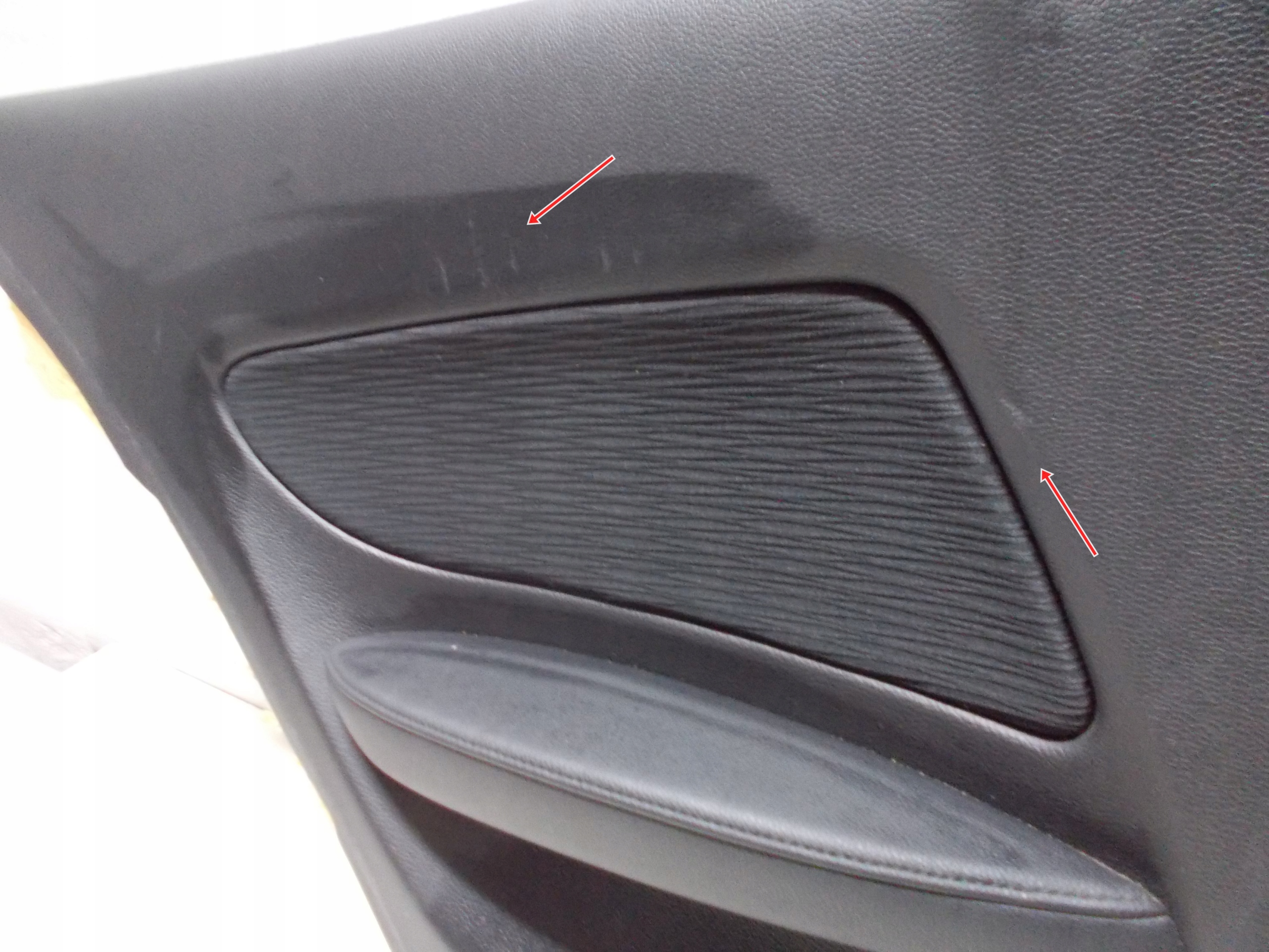 BMW E87 2.0 and 07R 3D side door left rear part