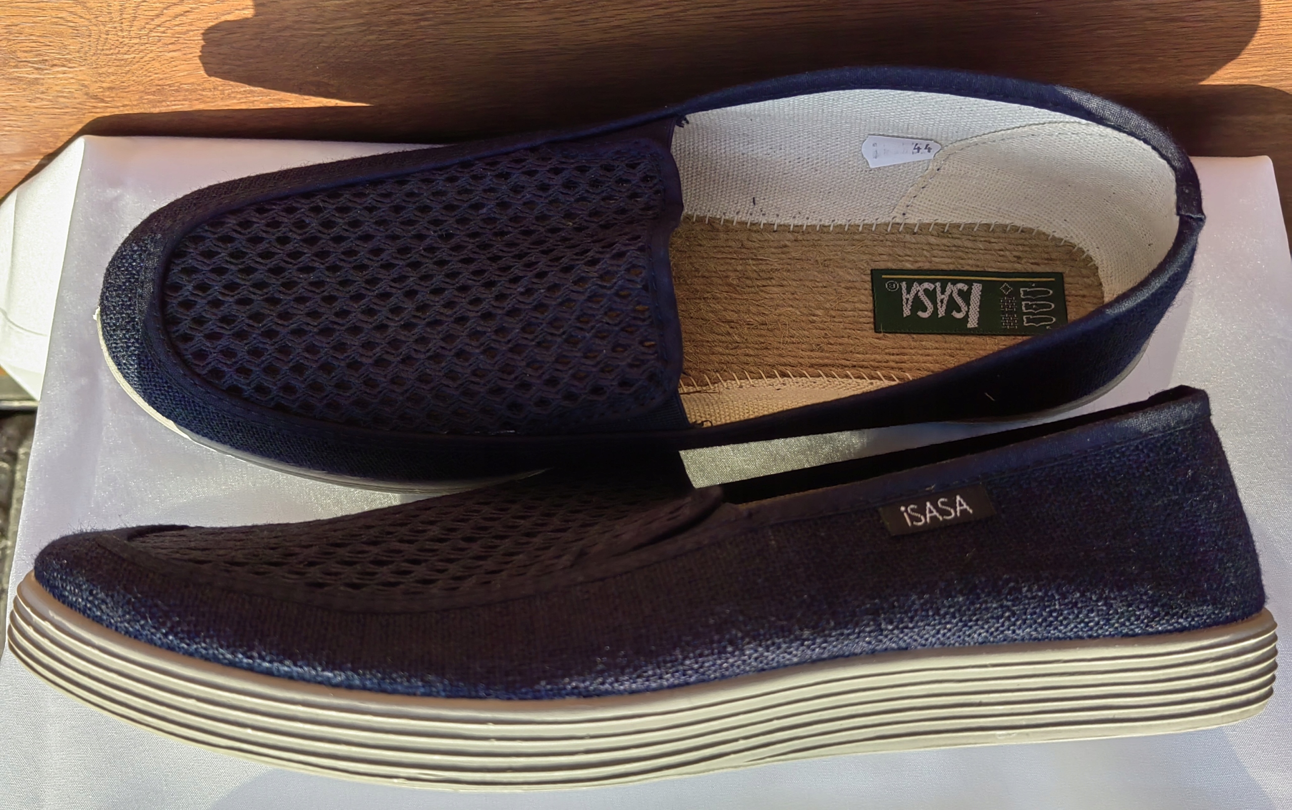 ODDYCHAJĄCE BAWEŁNIANE PÓŁBUTY ESPADRYLE GRANATOWE R.46 Kod producenta 941743