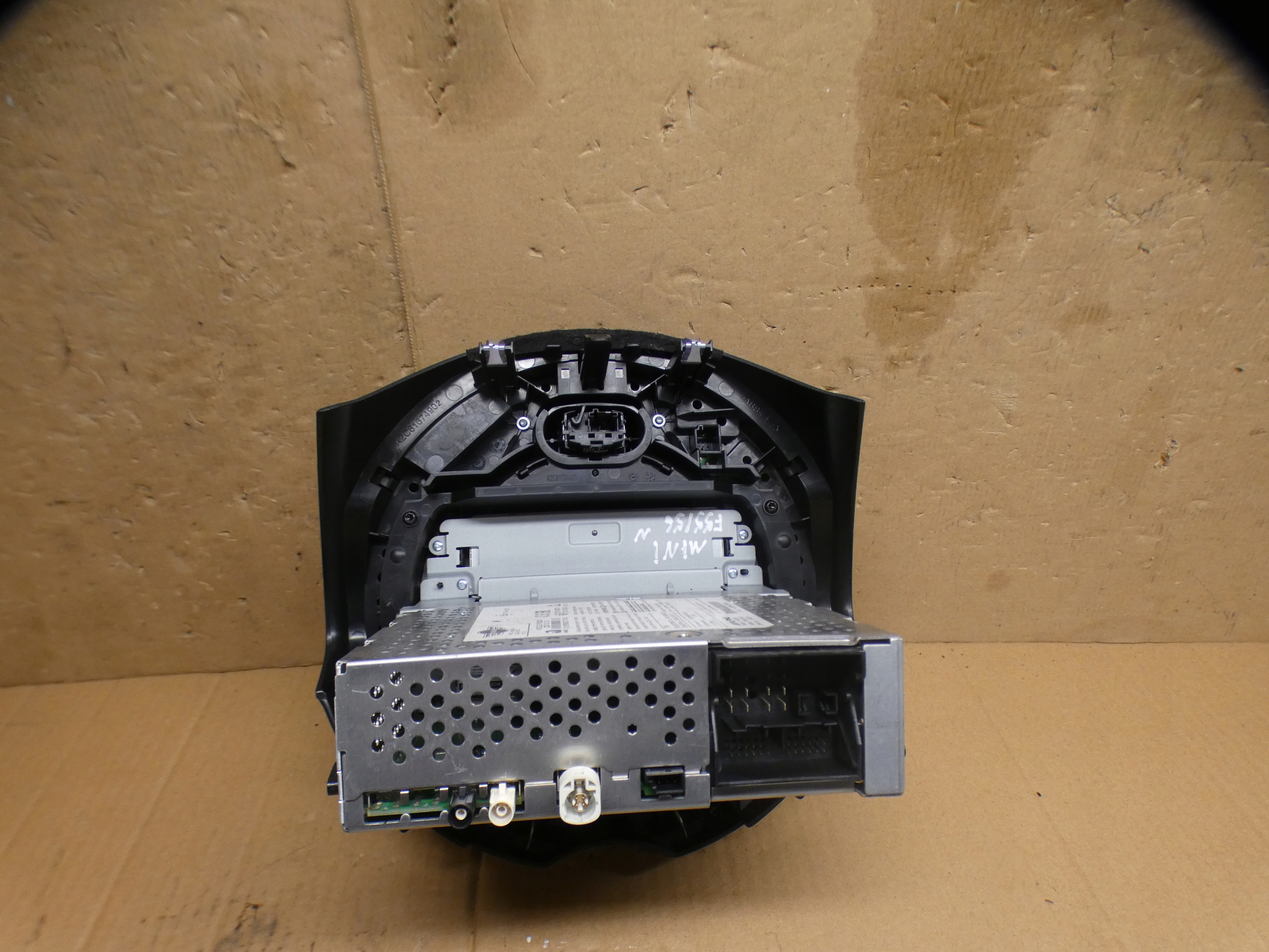 RADIO PANEL MINI F60 6841601 EUROPA