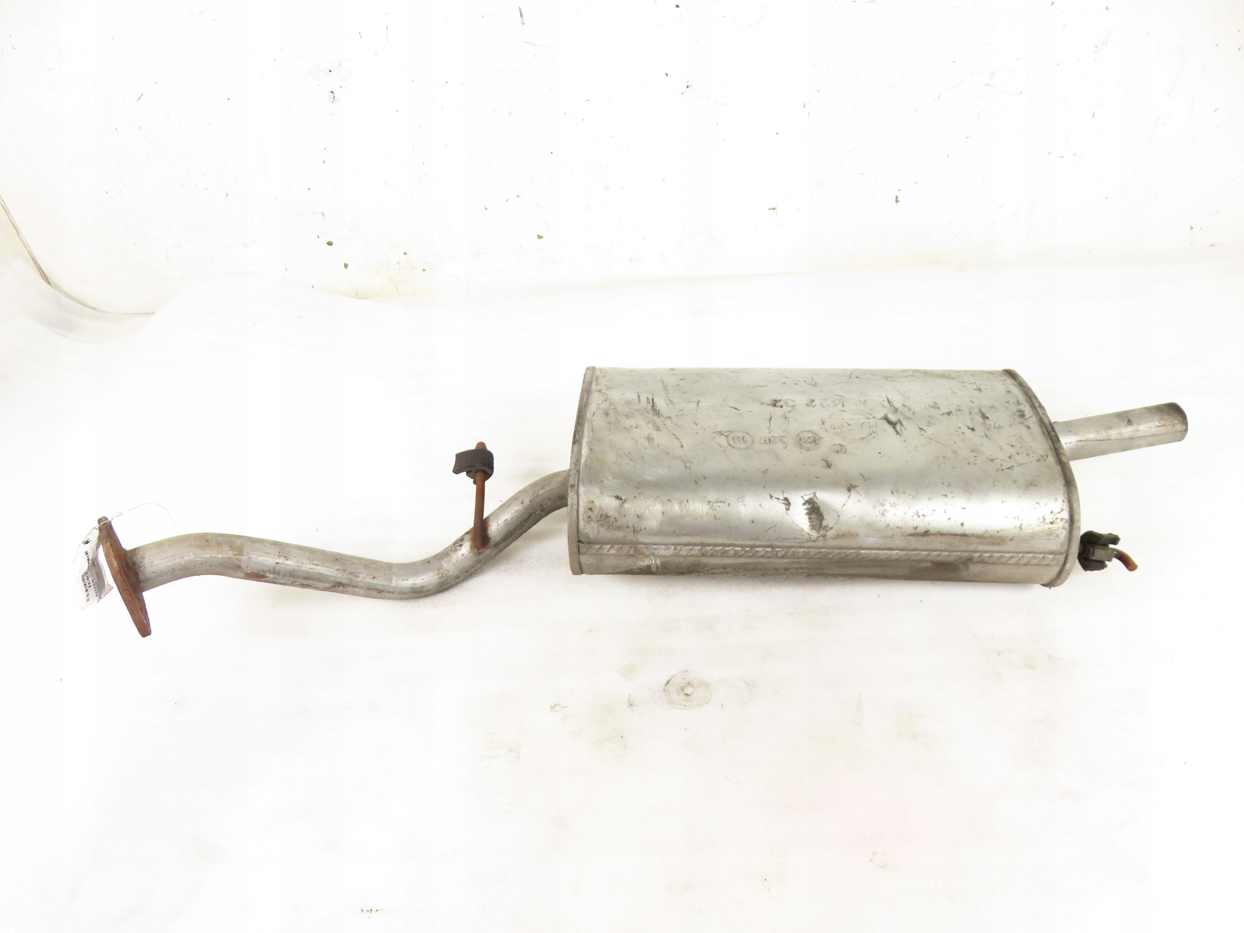 Глушитель на rover 200. Глушитель ровер 240 хэтчбек. Выхлопная система rover 200. Глушитель ровер 75 1. Выхлопная система rover 200.