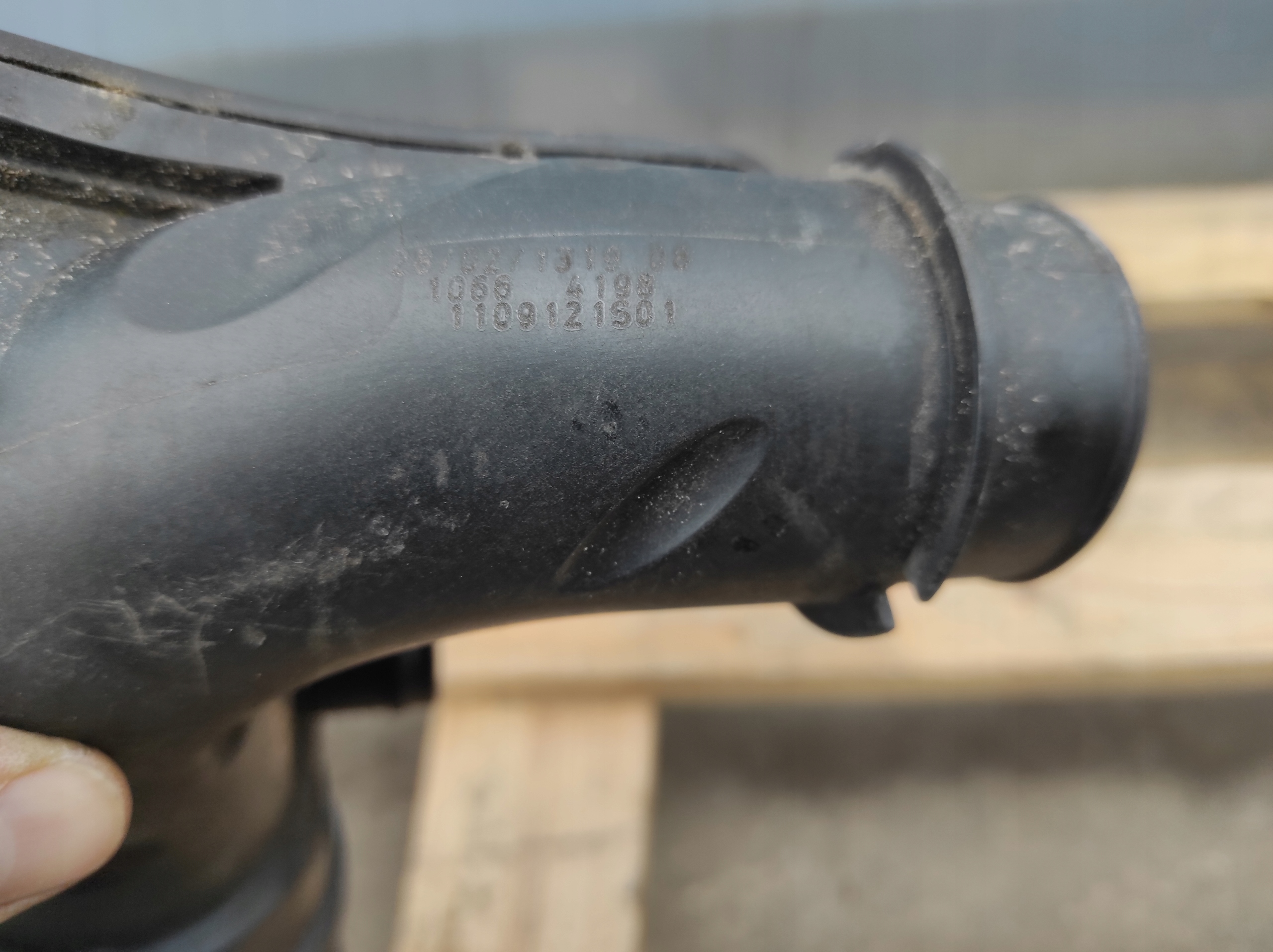 pipe air FORD FOCUS MK3 1.0B 1109121S01