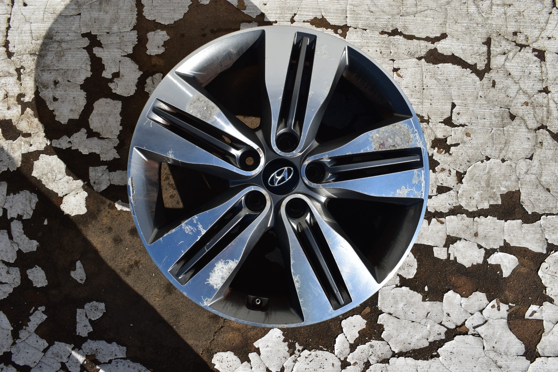 disk hliníkový HYUNDAI 6,5" x 18" 5x114,3 ET51 52910-2Y700