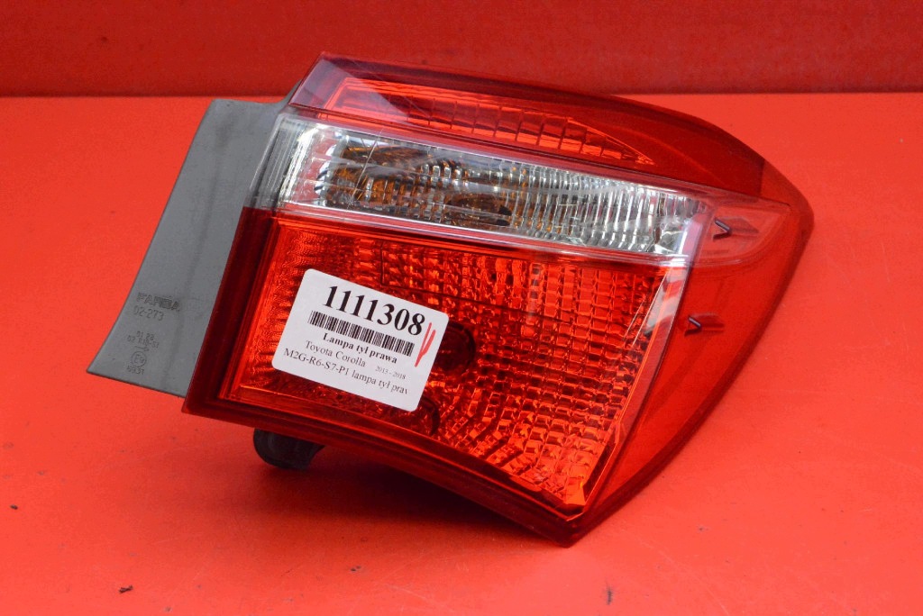 light right rear part rear 81550-02760 TOYOTA COROLLA XI E18 13-16