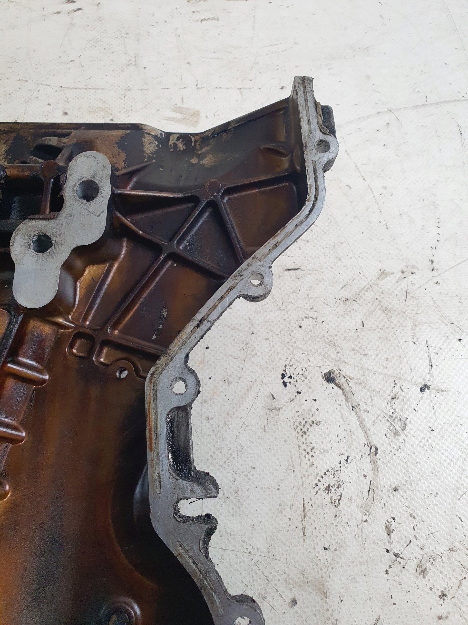 Couvercle de la distribution S5209 MAZDA 6 1.8 16V 88KW