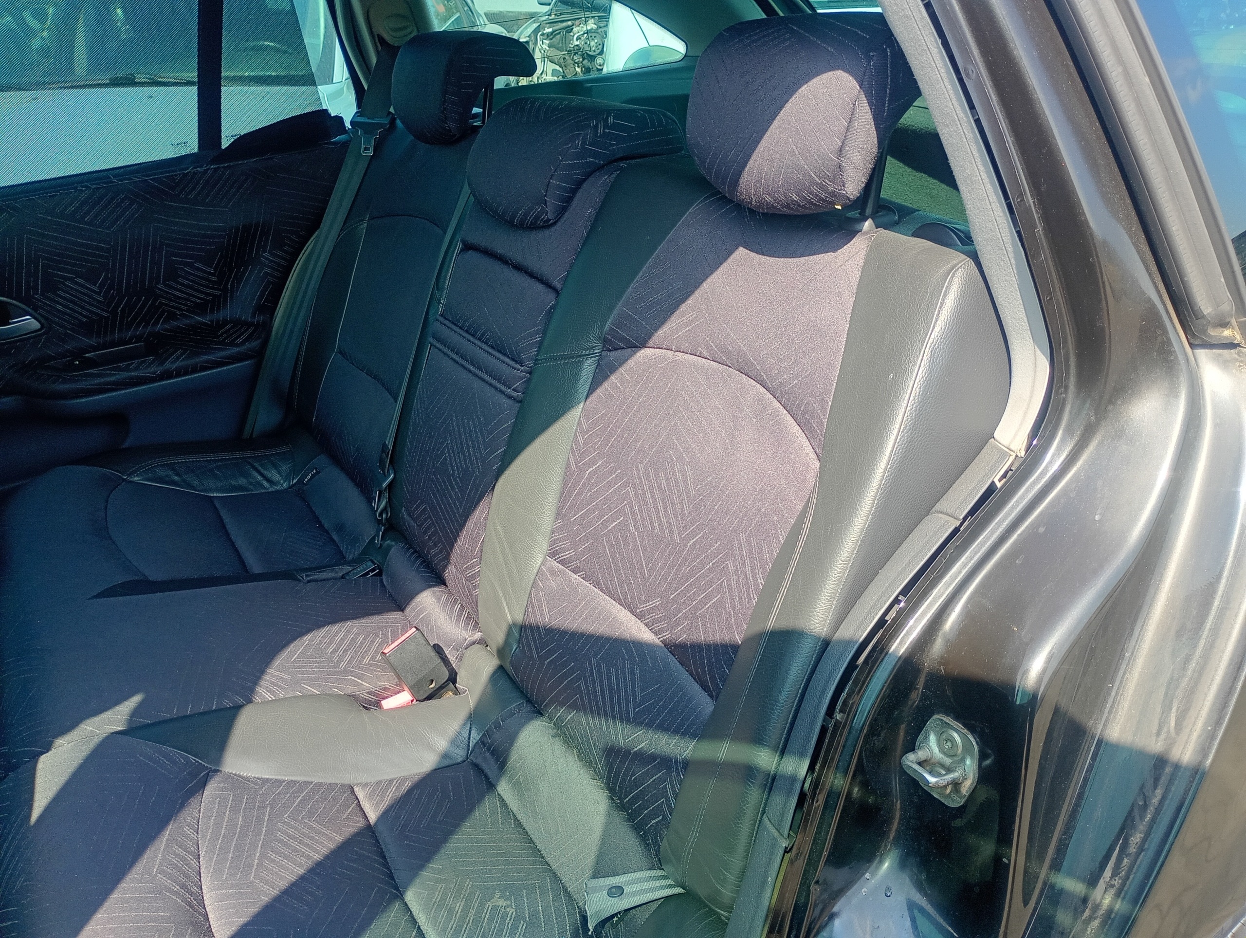 Sitz hinten heck Halbleder Renault Laguna 2 II 02-07
