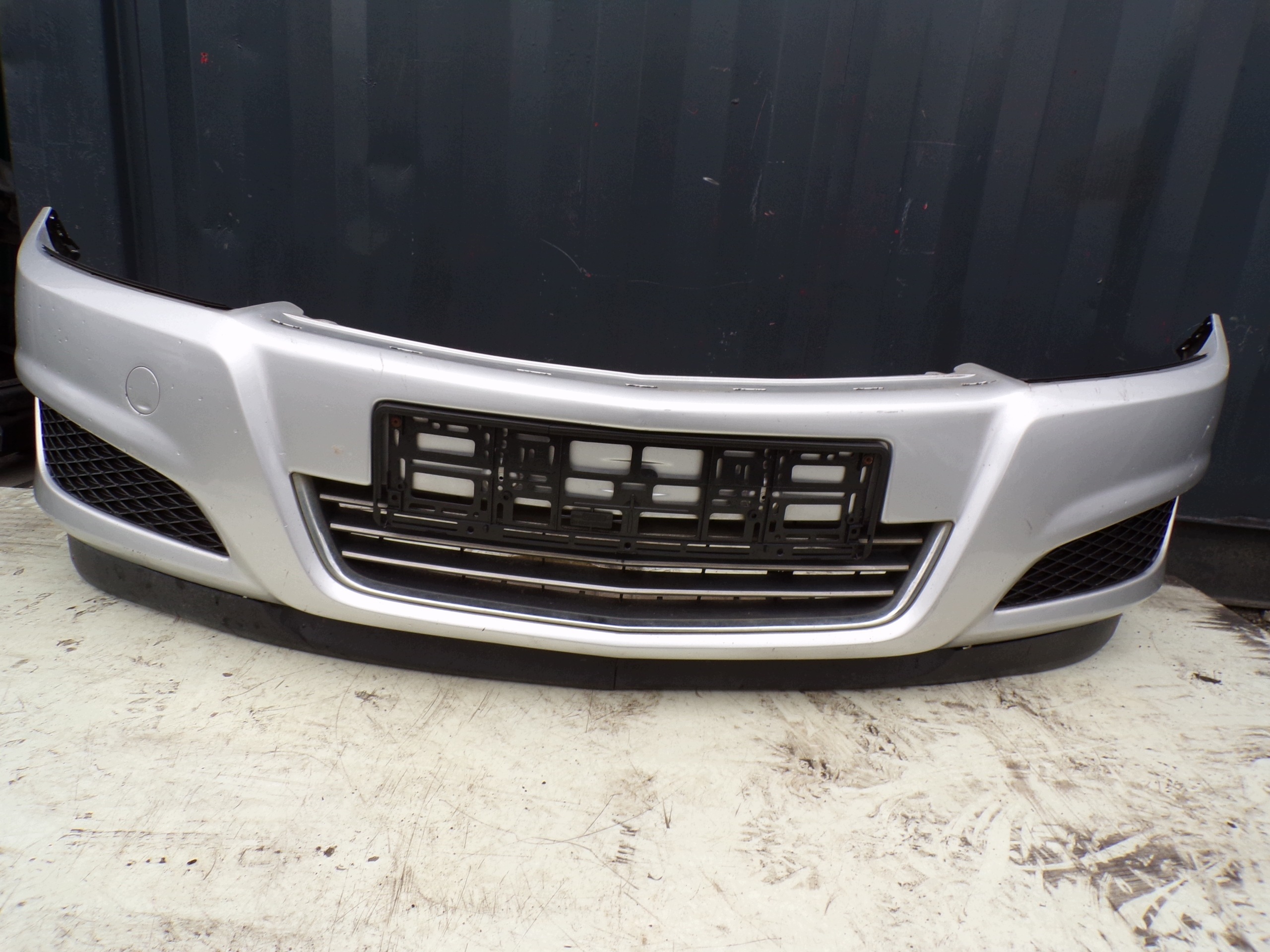 front bumper front OPEL ASTRA H LIFT colour Z157 (2) (R1)