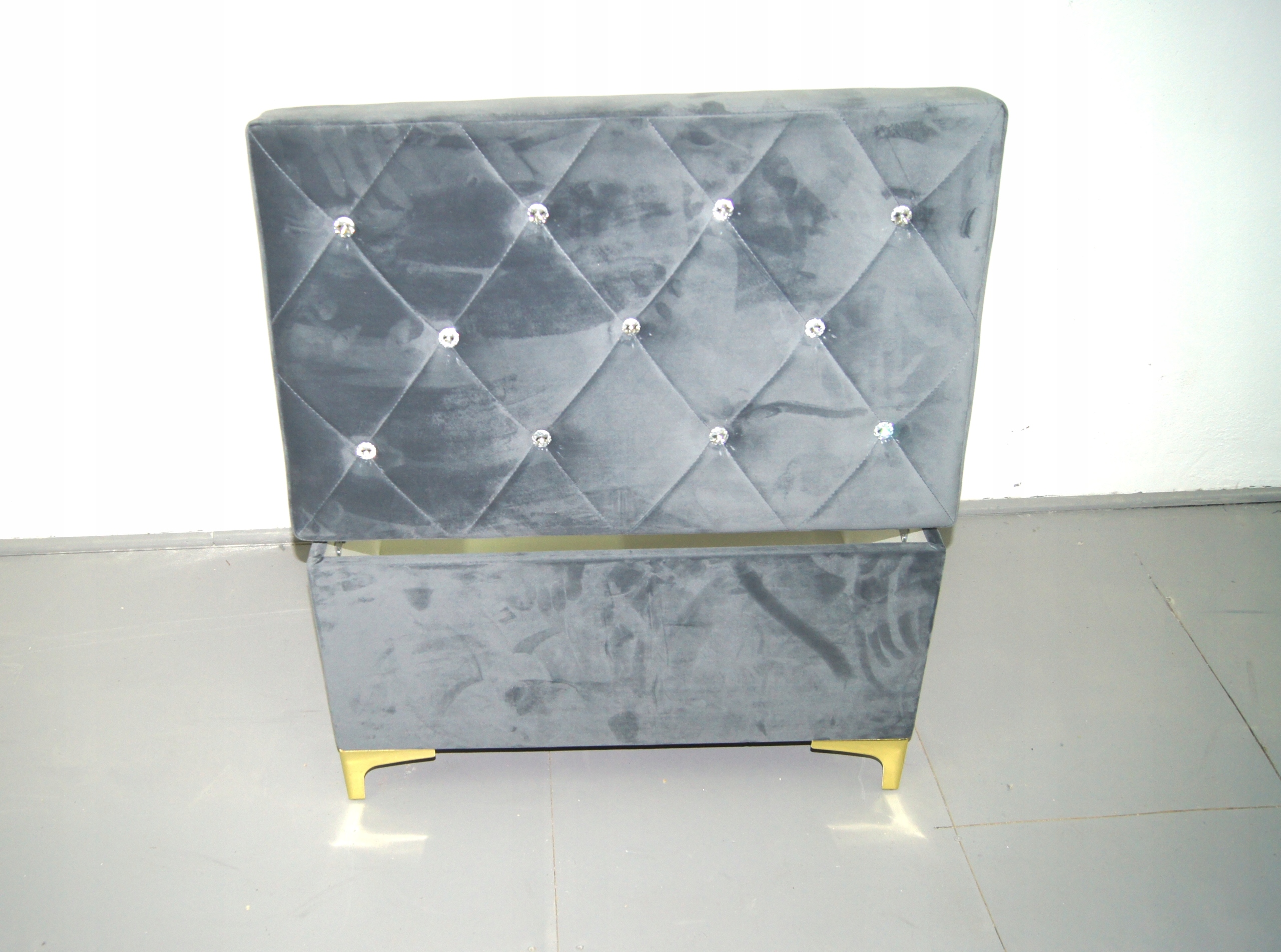 EKSKLUZYWNA PUFA otwierana / schowek - PIKOWANA M Kolekcja PIKOWANA