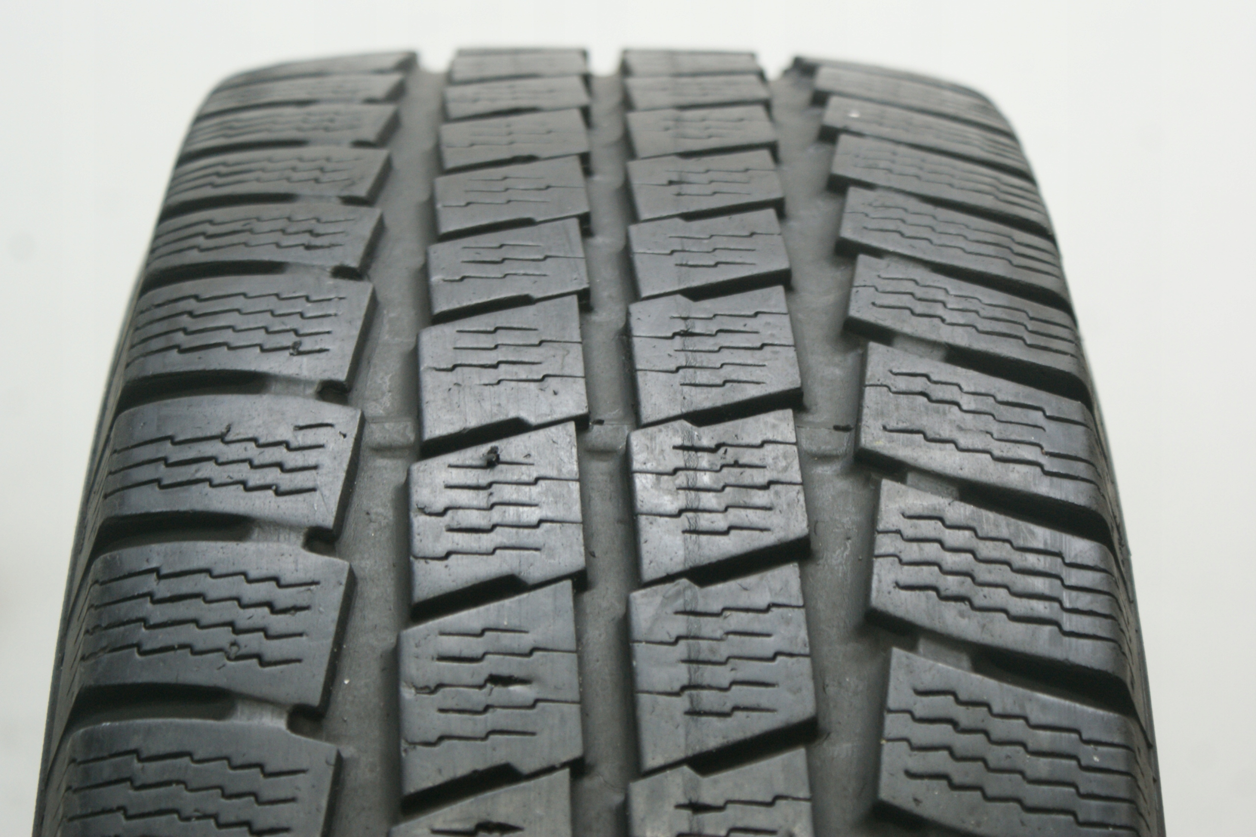 215 65R16C SEMPERIT VAN SNOW 2 6 6mm