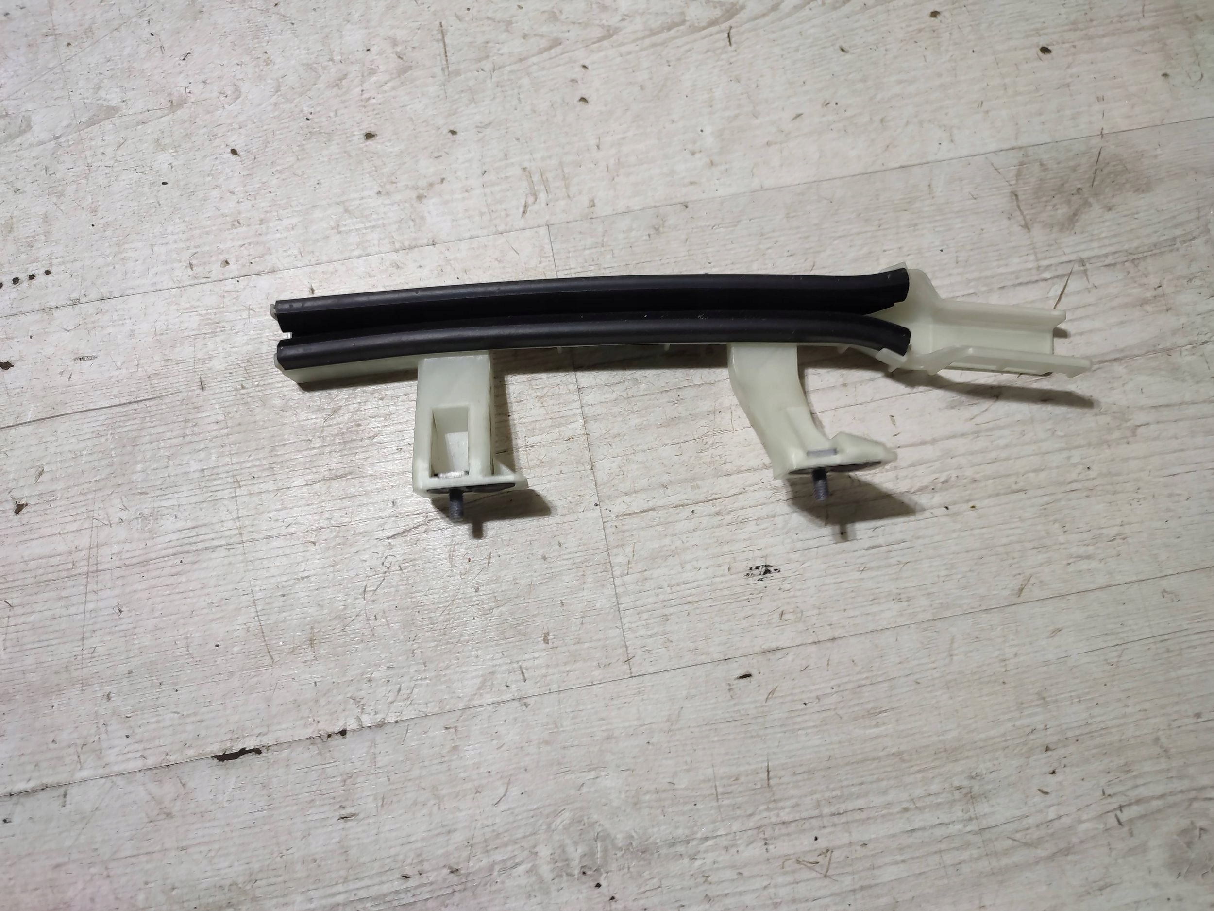 Opel Corsa F 2022 front side left moulding windows