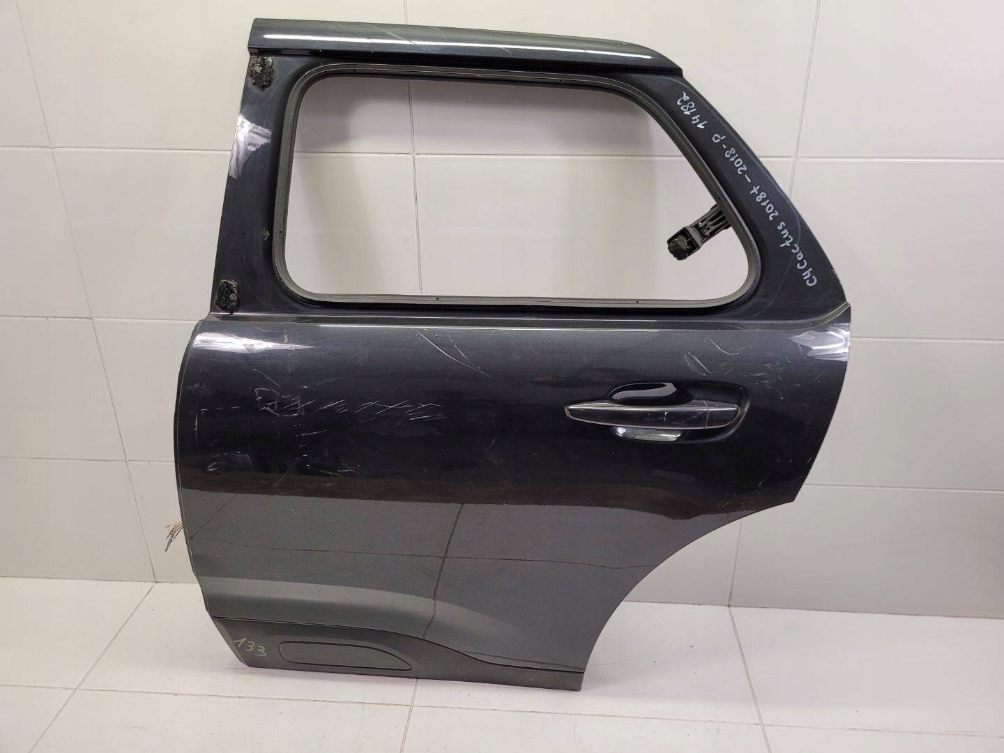 door rear part left side Citroen C4 Cactus 2016 9801004180