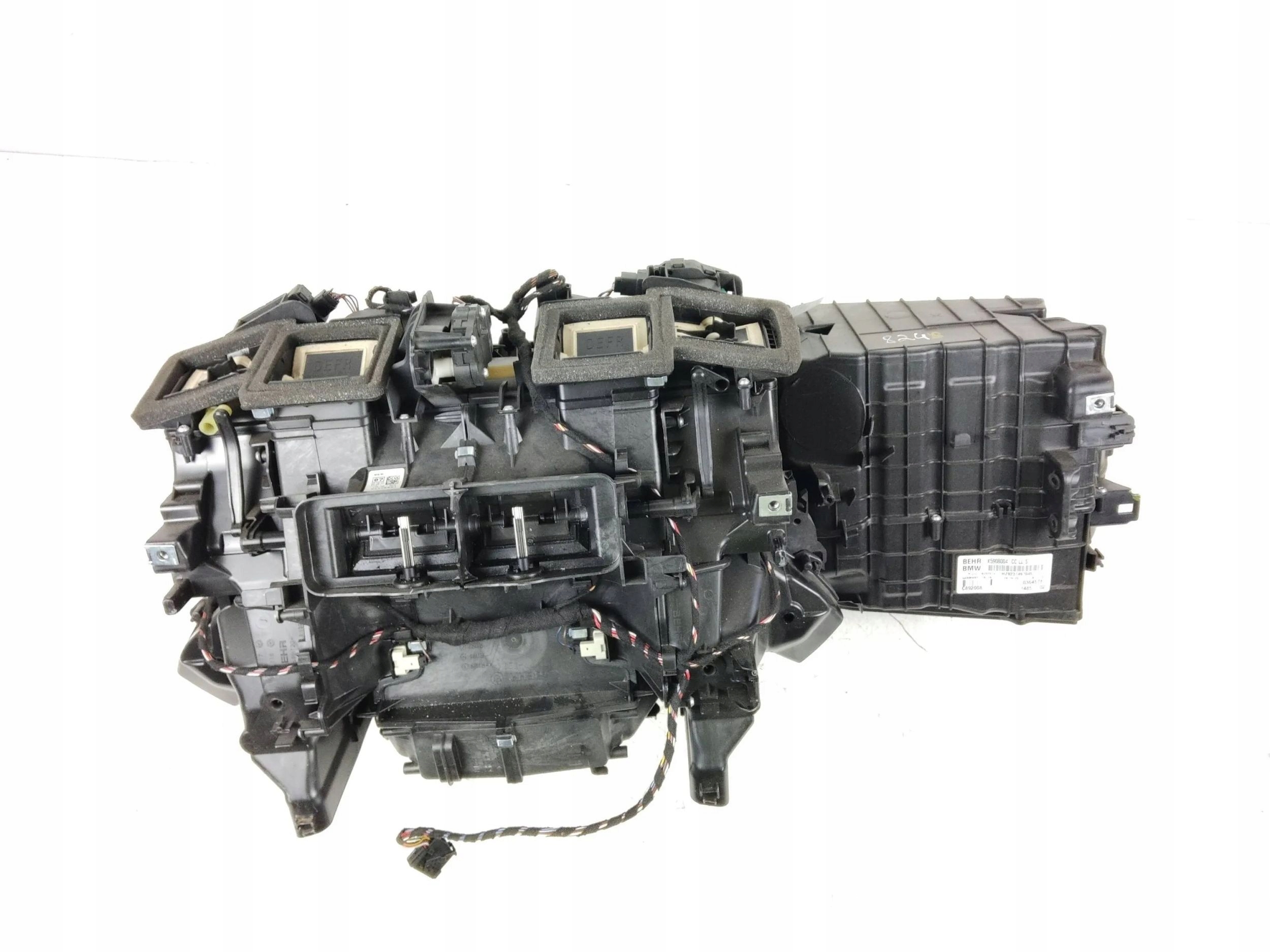 BMW OE 9202574 радиатор отопителя
