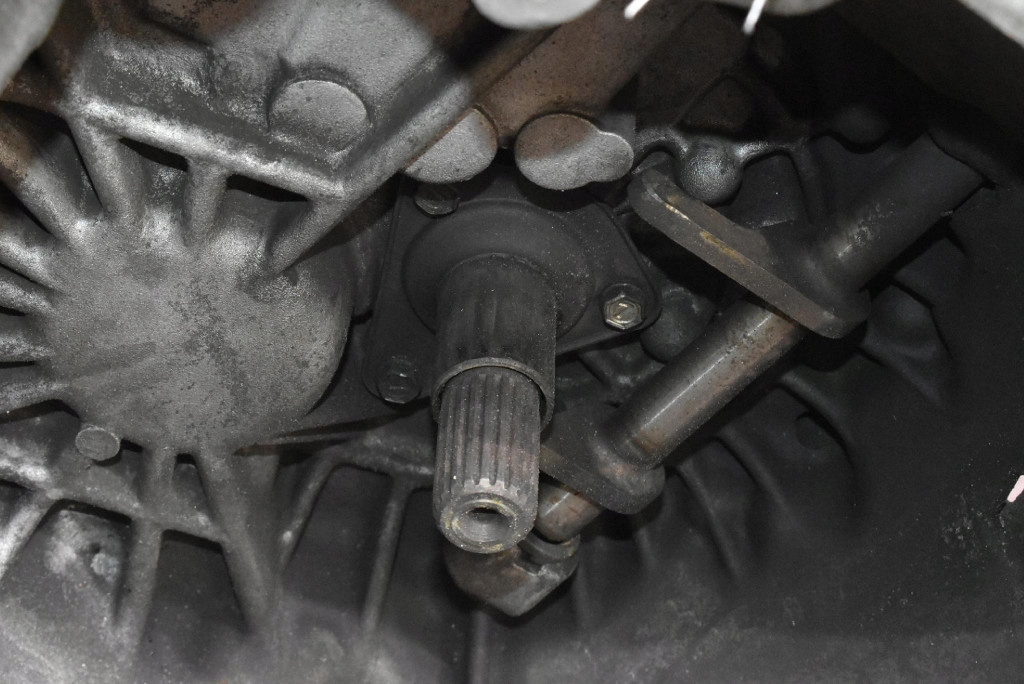 CAMBIO HYUNDAI COUPE 1 e RD 2.0 16V 139 KM 96-99