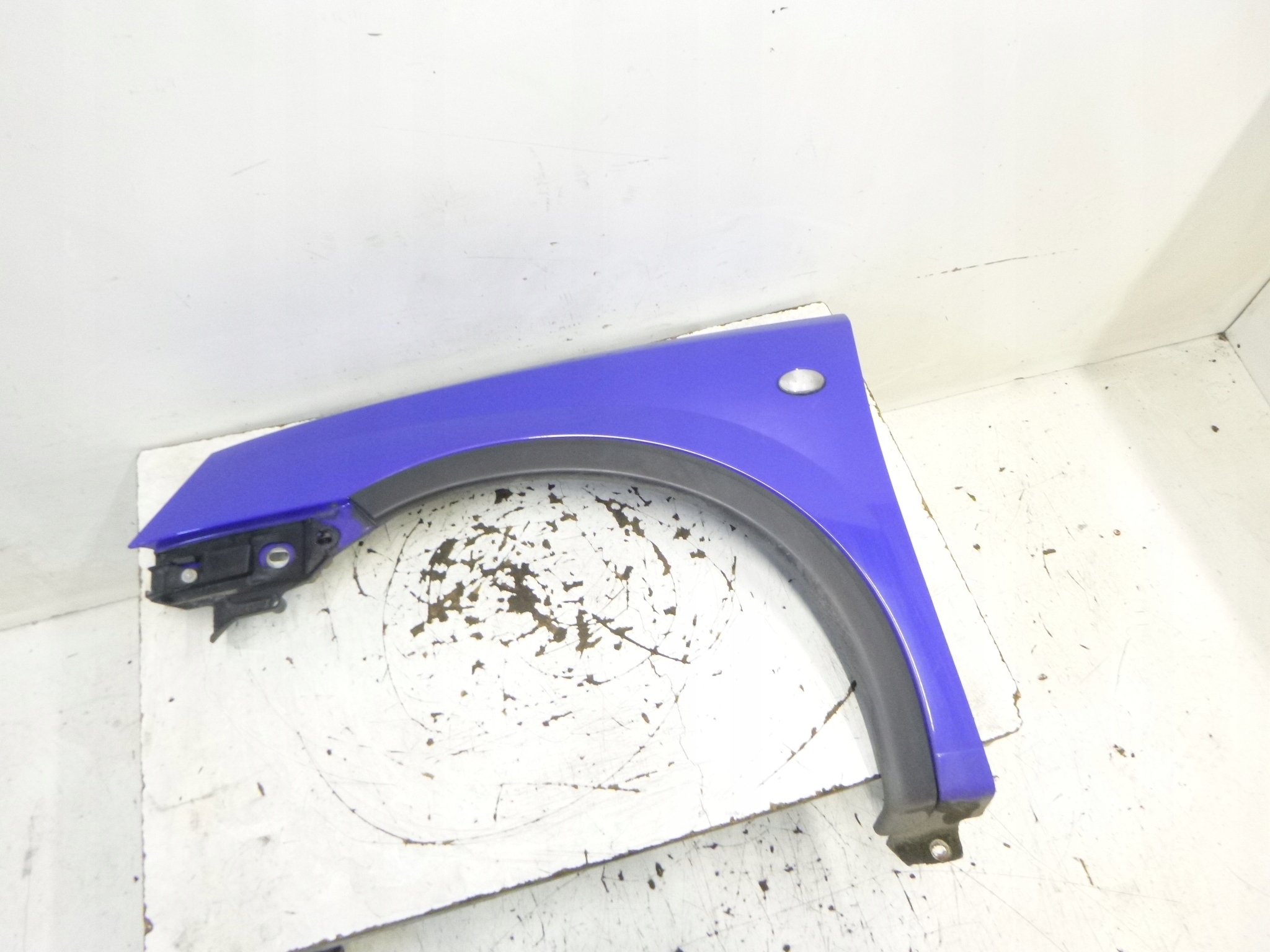 parafango sinistra Opel Corsa C Z21G 2003r.
