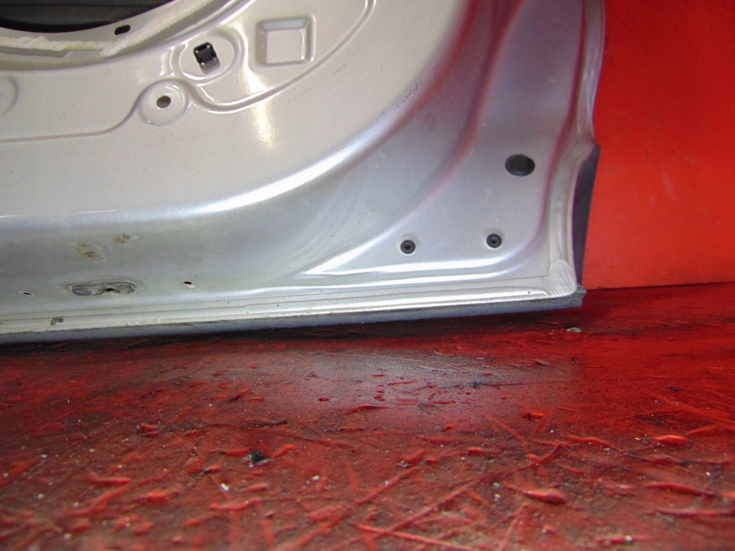 RENAULT CLIO 4 IV TED69 door front right silver