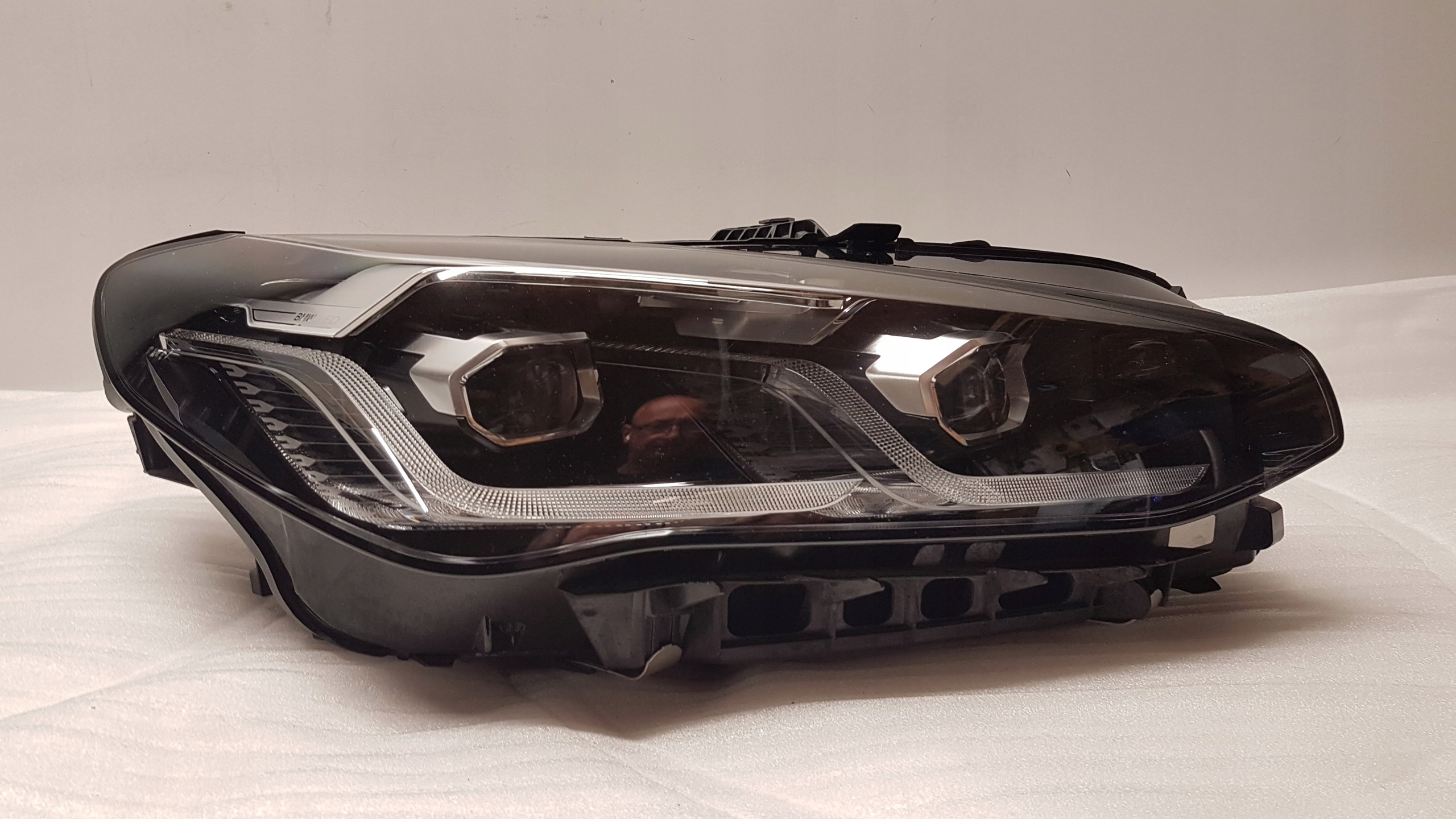 light front right BMW U06 LED 5A42248