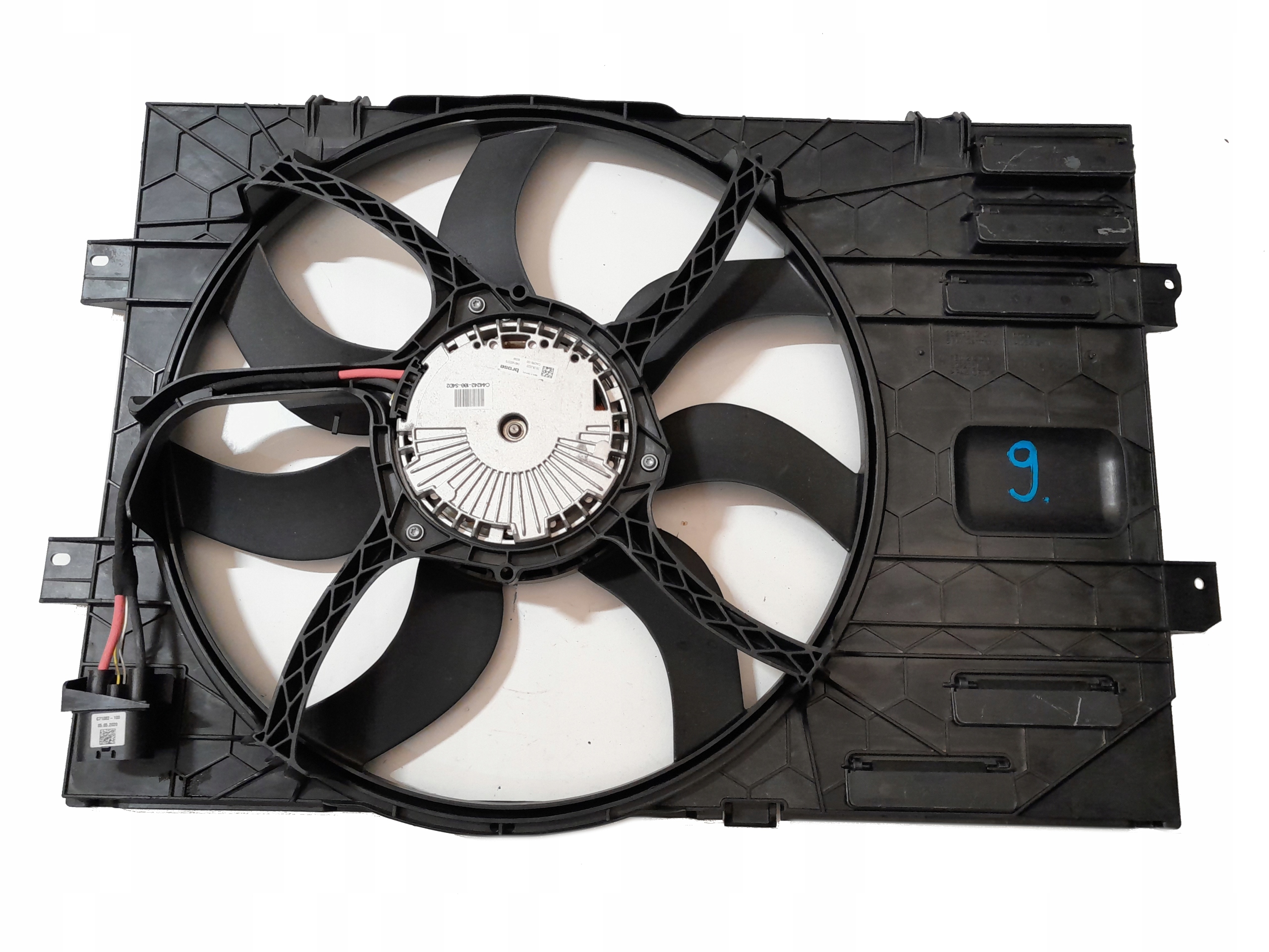 Вентилятор Vw Transporter T5 T6e0121207c