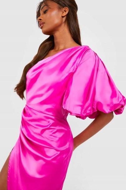 ROZCIĘCIE MARSZCZENIE UJB NG2__M BOOHOO ASYMETRYCZNA MAXI SUKIENKA Płeć kobieta