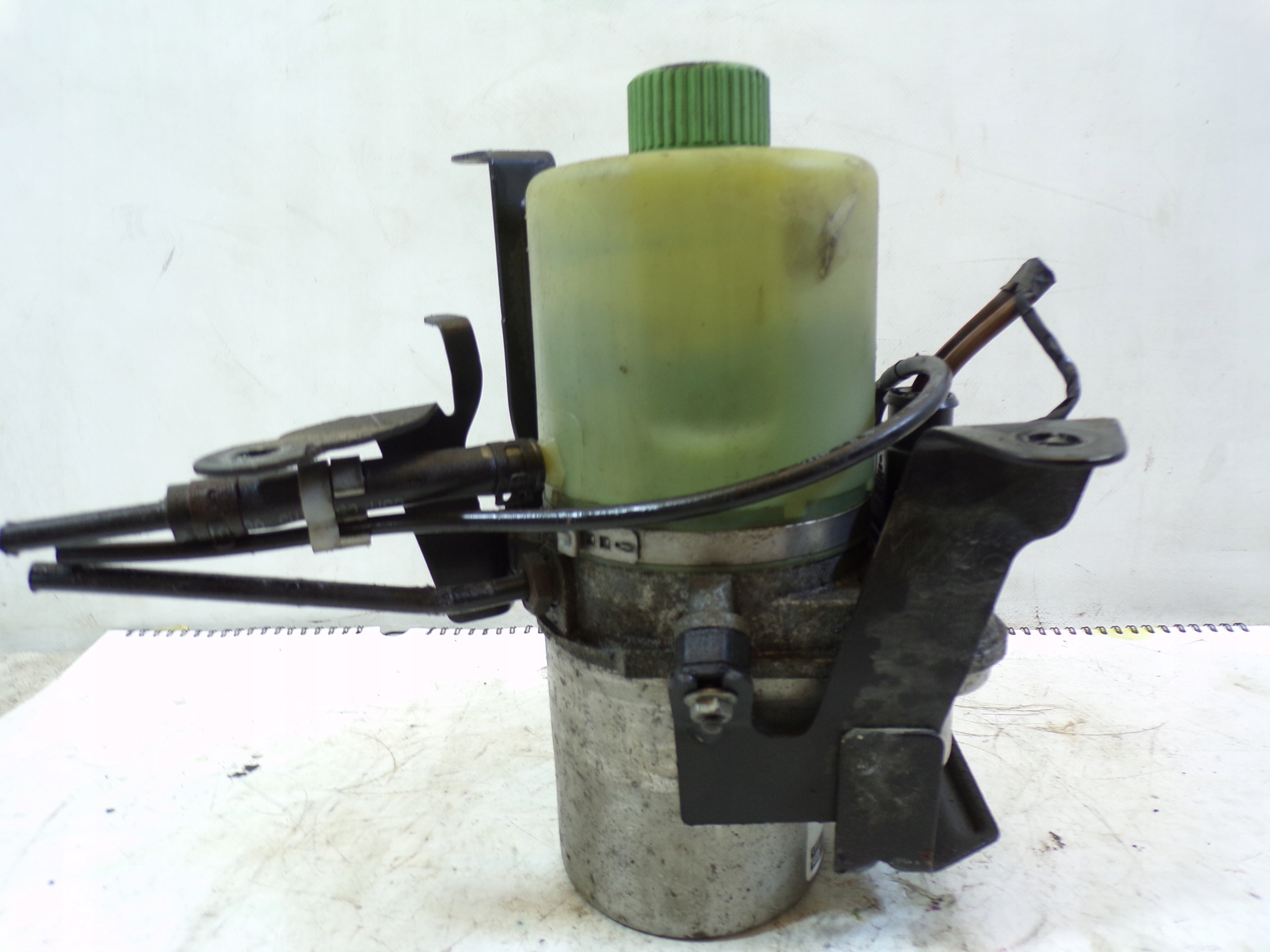servo pump AUDI VOLKSWAGEN SEAT SKODA 6Q0423156