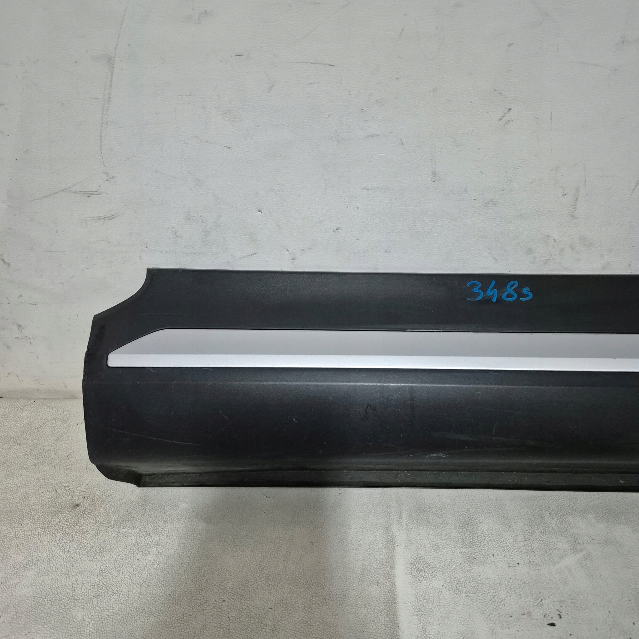 MITSUBISHI ECLIPSE CROSS 18-20 moulding cap door right rear part