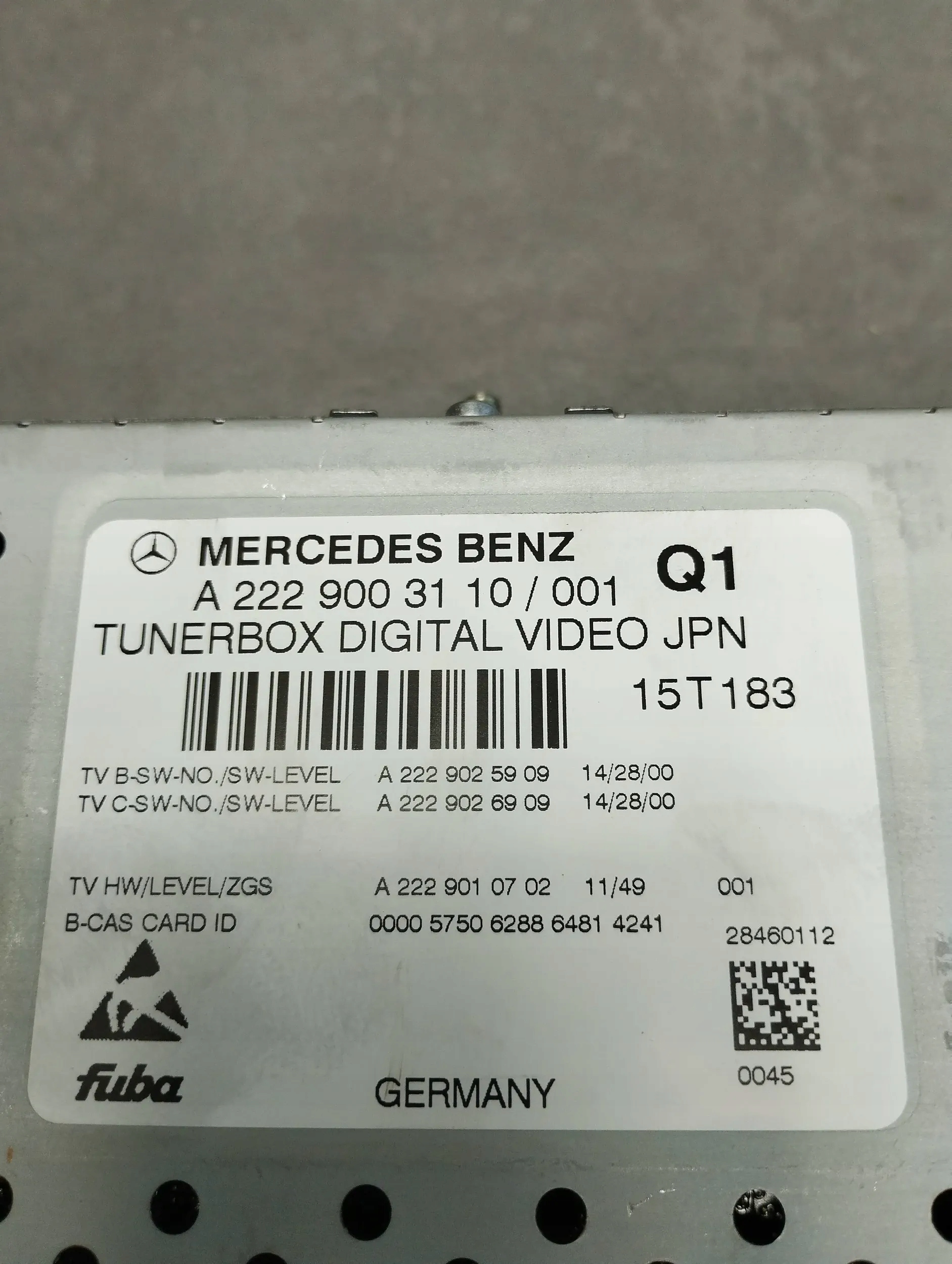 Mercedes-Benz CLS C218 TUNER TUNERBOX A2229003110