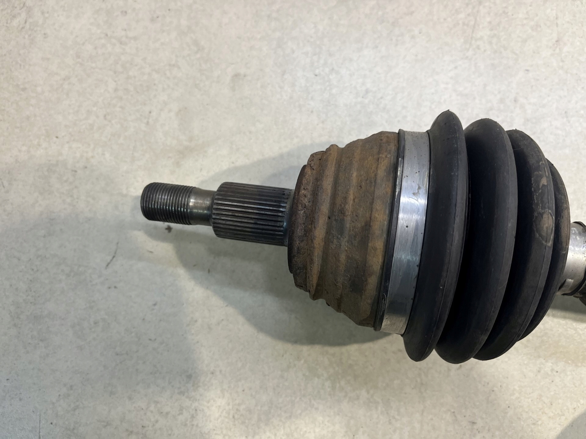 semi-axis right front SEAT TOLEDO II 1.9 TDI 1J0407272JK