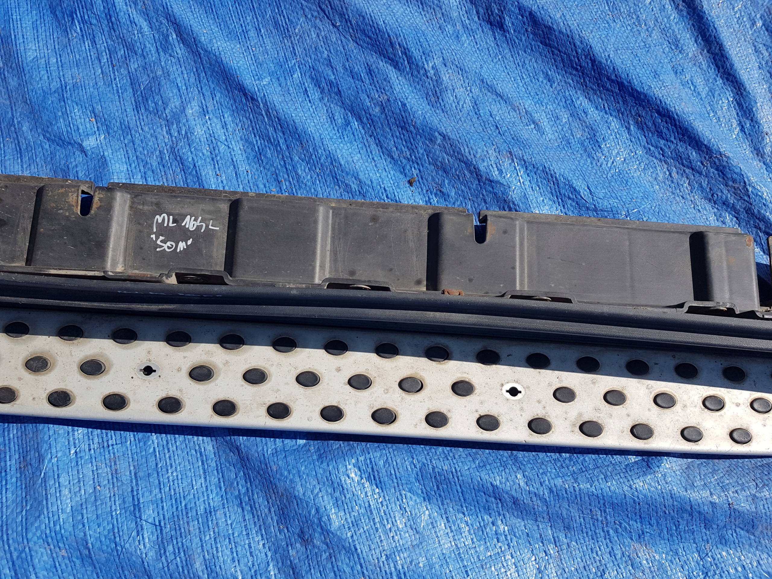 left threshold MERCEDES ML W164 cap moulding STOPIEN