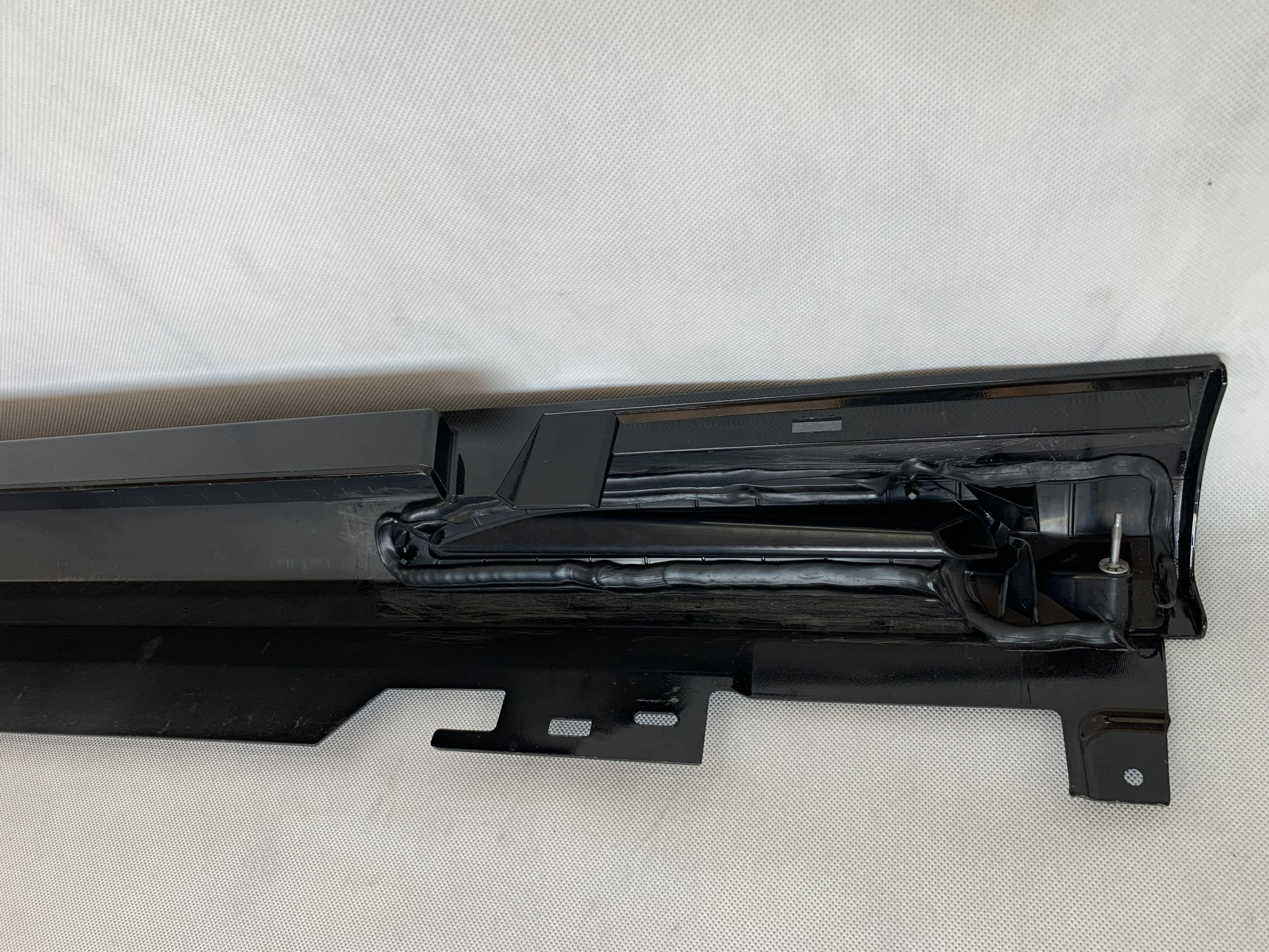 threshold moulding threshold left BMW 5 V G60 G61 m-packet 51778084759 05.26