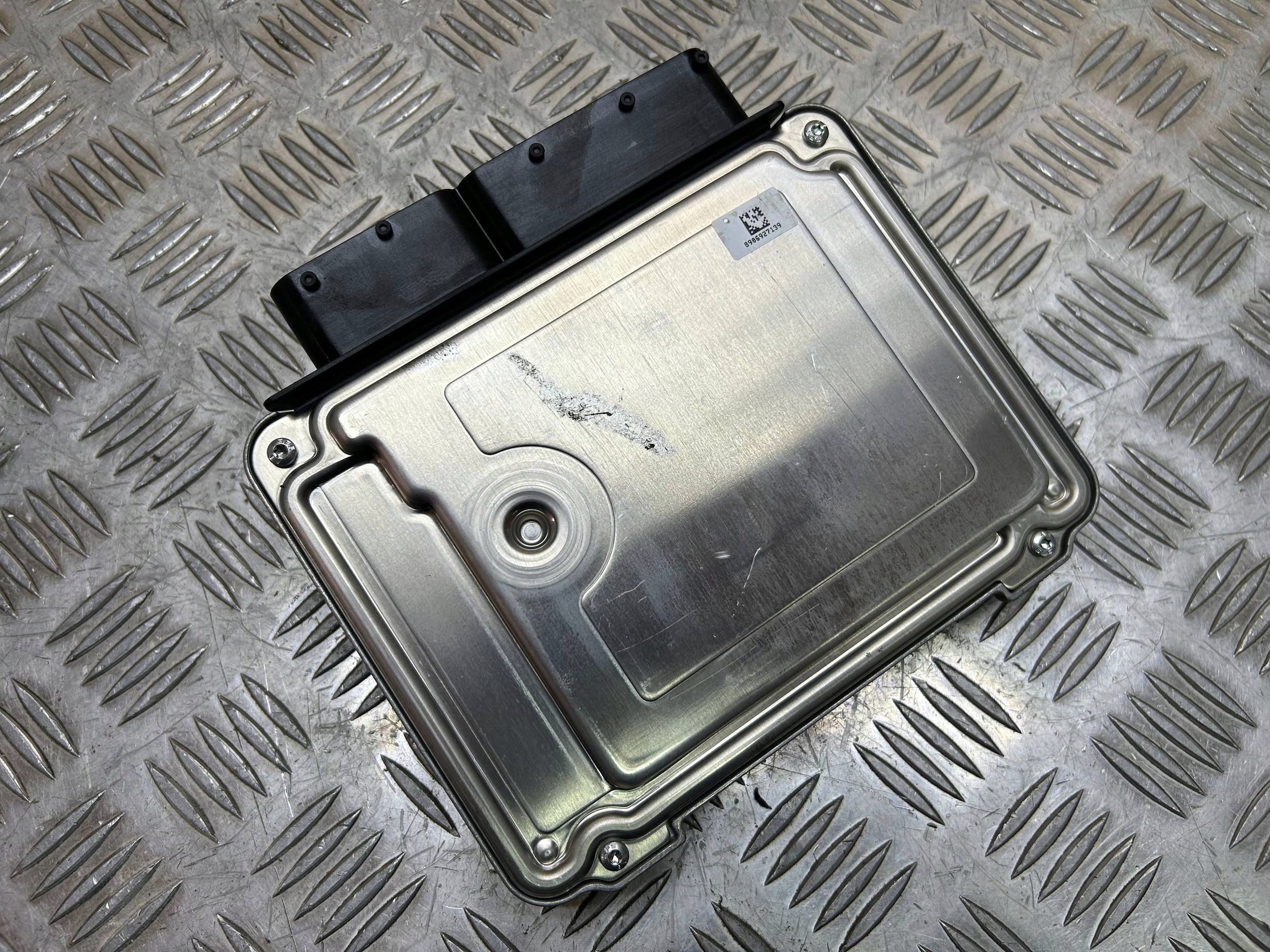 control unit / module ECU Audi A5 2.0 TDI 2013 03L906018JP