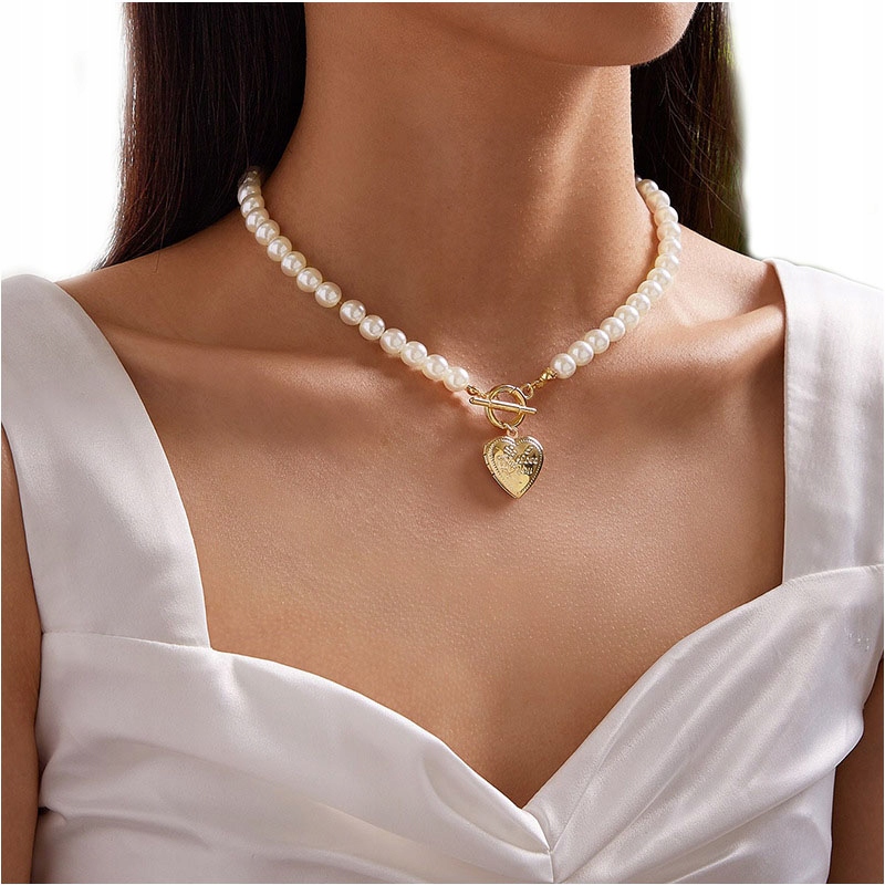 

Naszyjnik choker perły perełki serce sekretnik