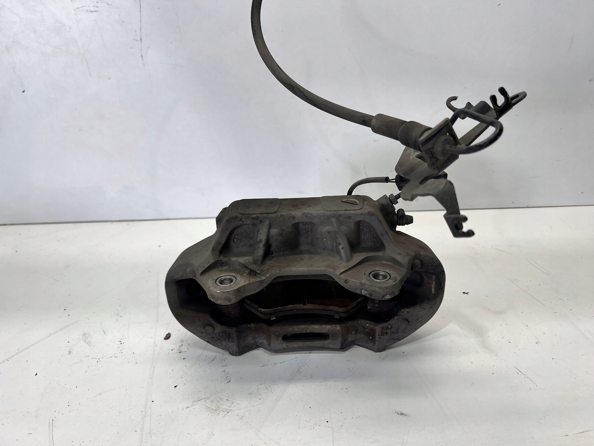 caliper brake left front AUDI Q5 FY 80A615105Q