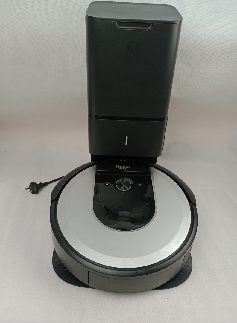 Roomba ブラック 本体 i7 Robot sprzątający iRobot Roomba i7+ czarny - Sklep, Opinie