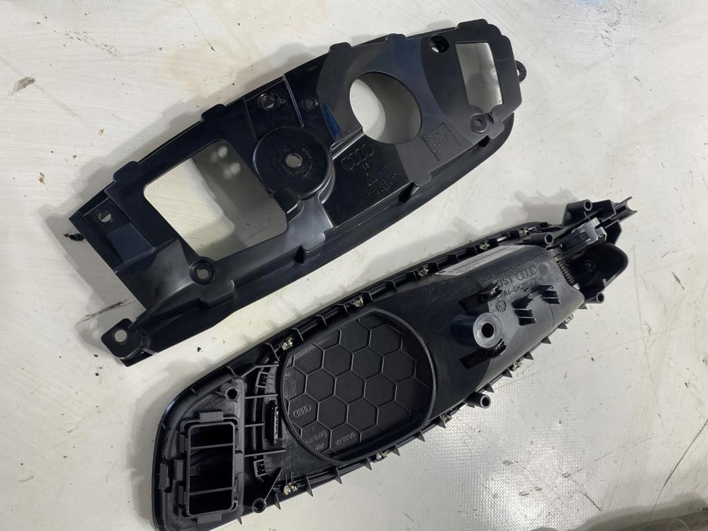handle door right front complete EU AUDI A1 1.6 TDI 8X 8X0837020D