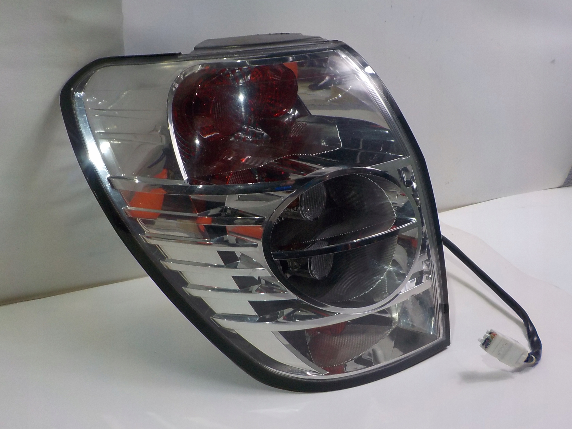 CHEVROLET CAPTIVA LIFT light left rear left rear part