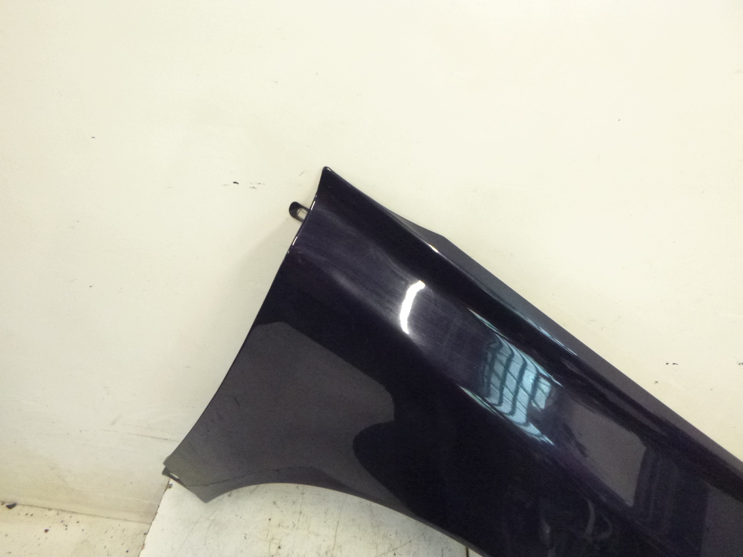 fender front right Volvo V50 S40 II 2004-2007 graphitic support