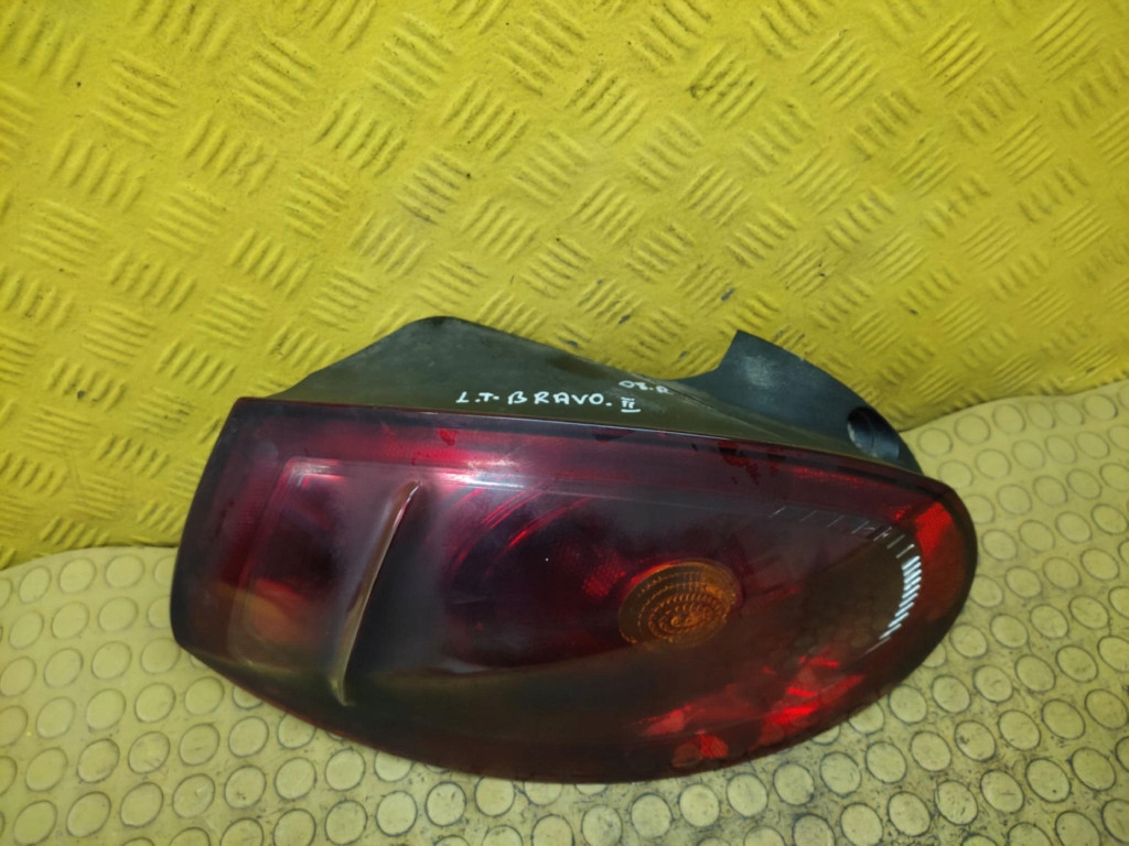 FIAT BRAVO II light left rear part 51757544