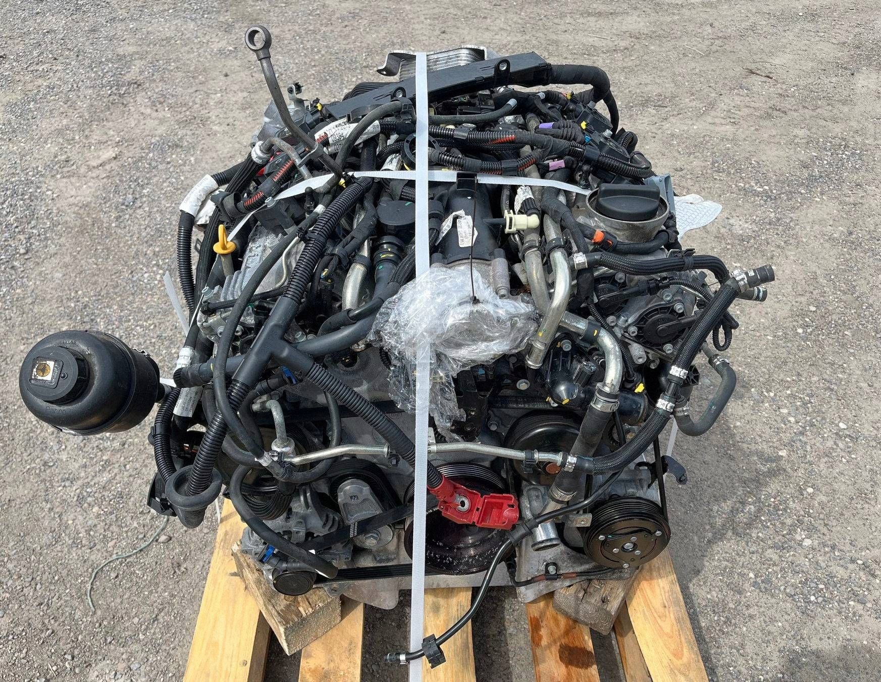 engine complete z osprzetem Maserati Levante 3.0 petrol M165D