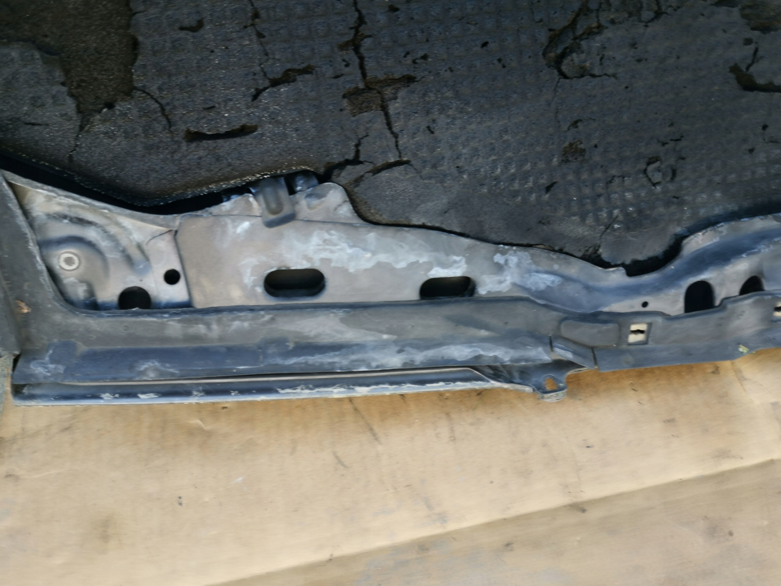 Cofano MERCEDES W124 1985-1993