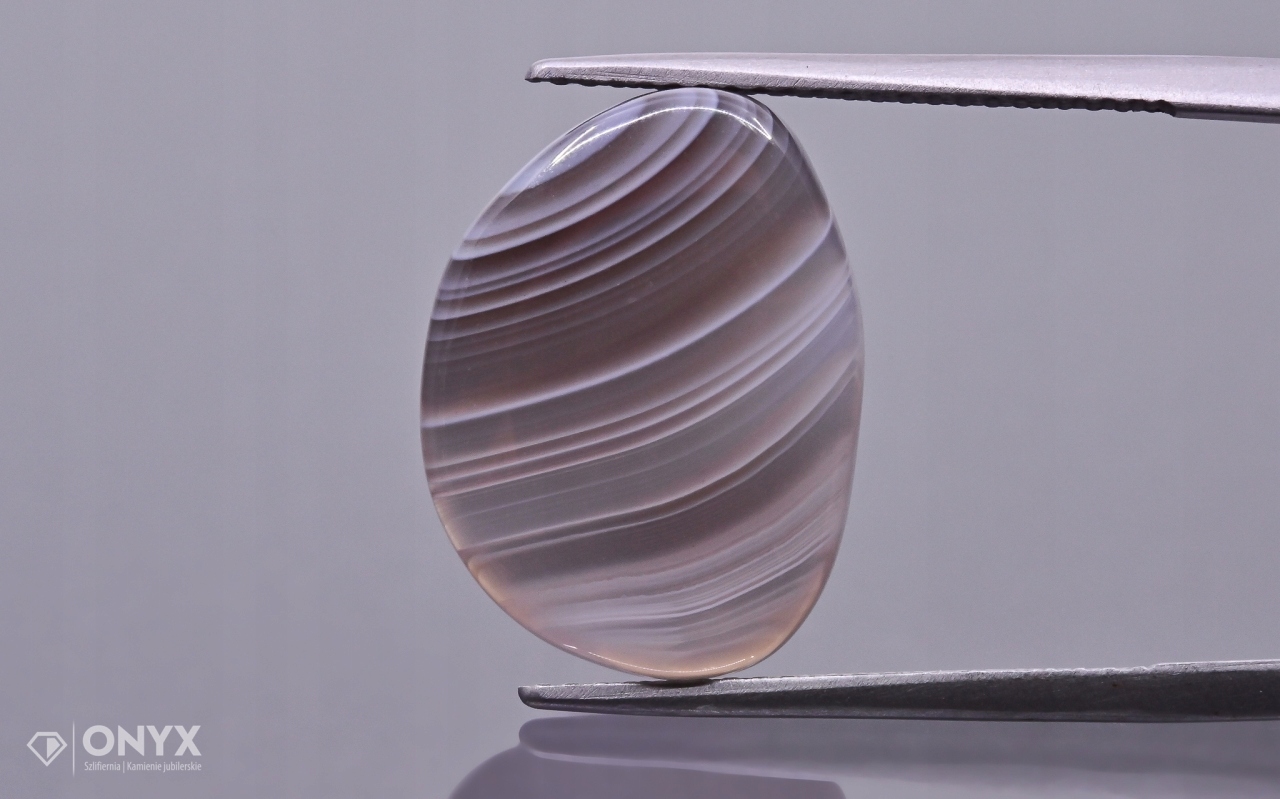 Achát Botswana konvexní nepravidelná dlažba 17,5x13 mm